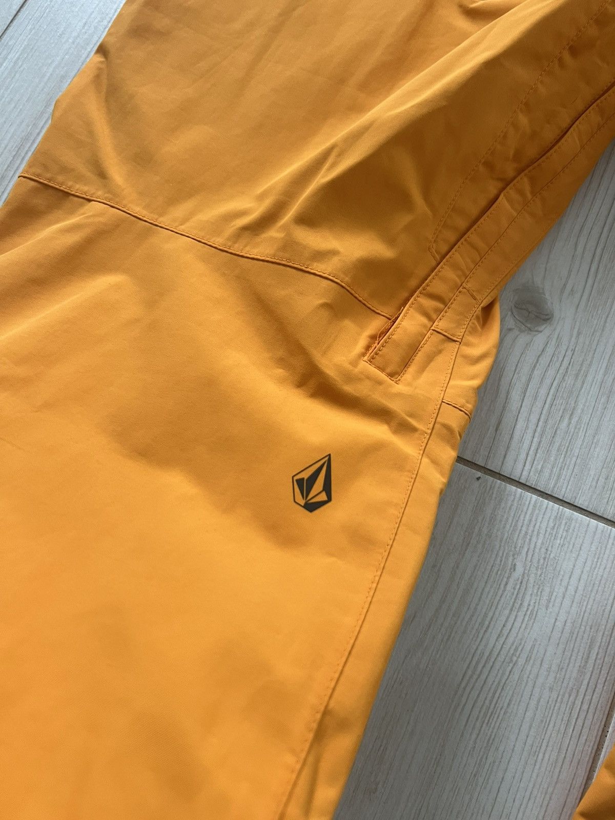 Volcom PANTALONE SNOWBOARD VOLCOM L GORE-TEX PANTS SKI Size US 34 / EU 50 - 19 Thumbnail