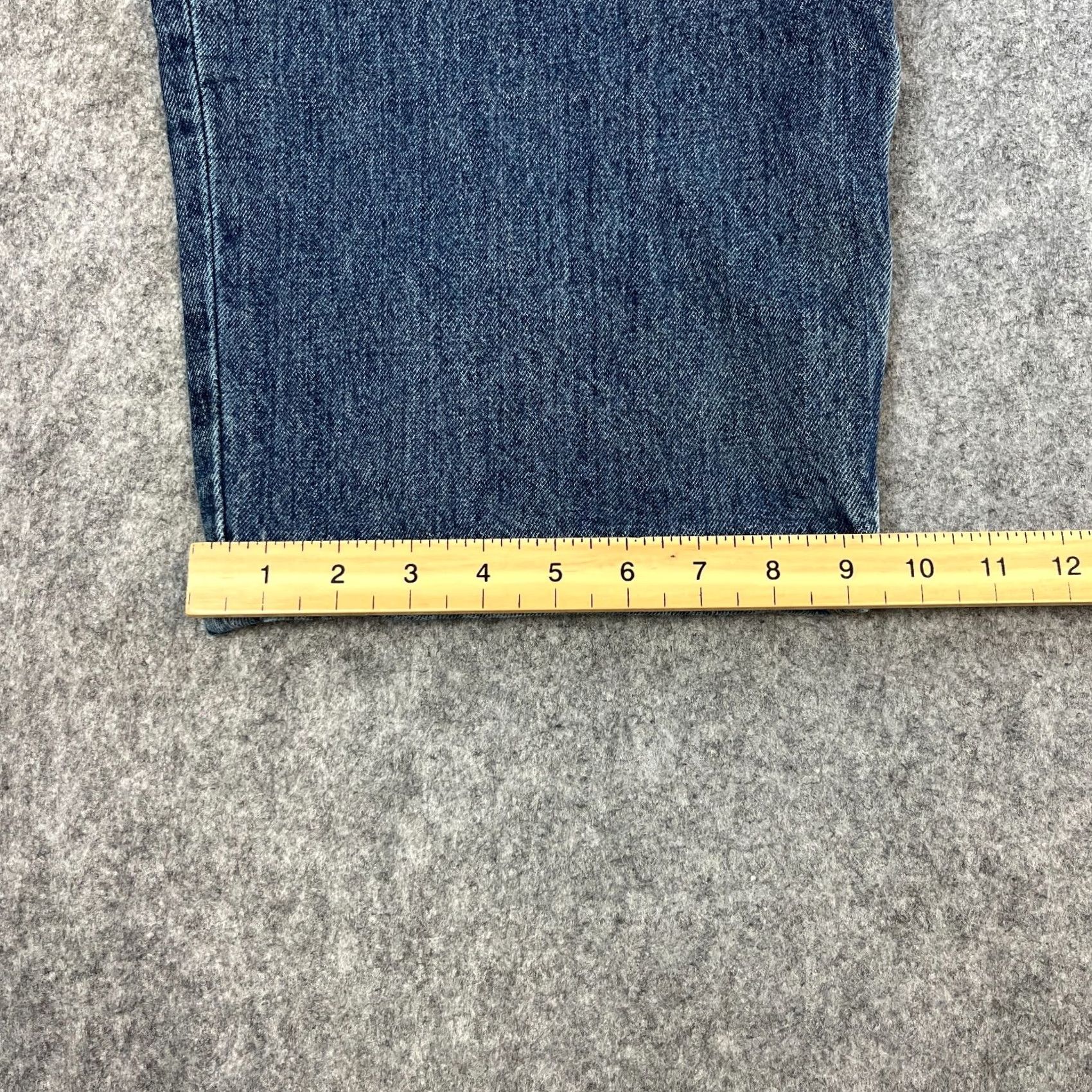 Levi's Levi's Jeans Regular Straight 52 30 Mid Wash Denim Zip Fly 100% Cotton Mens Size US 36 / EU 52 - 3 Thumbnail