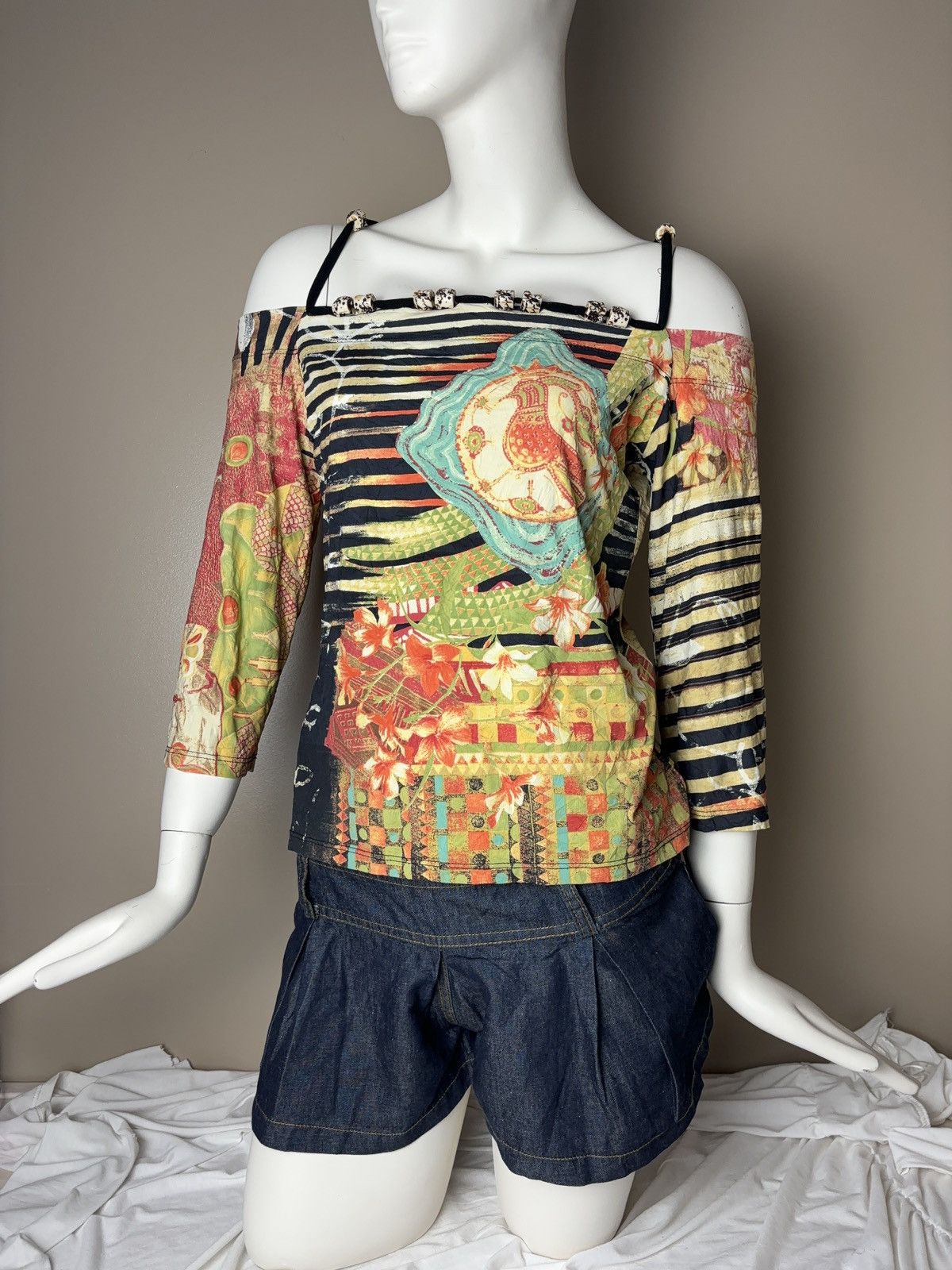 Vintage Save The Queen mixed vintage 3/4 sleeves top Size M / US 6-8 / IT 42-44 - 1 Thumbnail