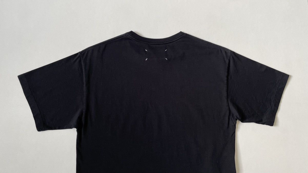 Maison Margiela A/W 19 ‘Tabi Foot Print’ Black T Shirt Size S / US 4 / IT 40 - 13 Thumbnail