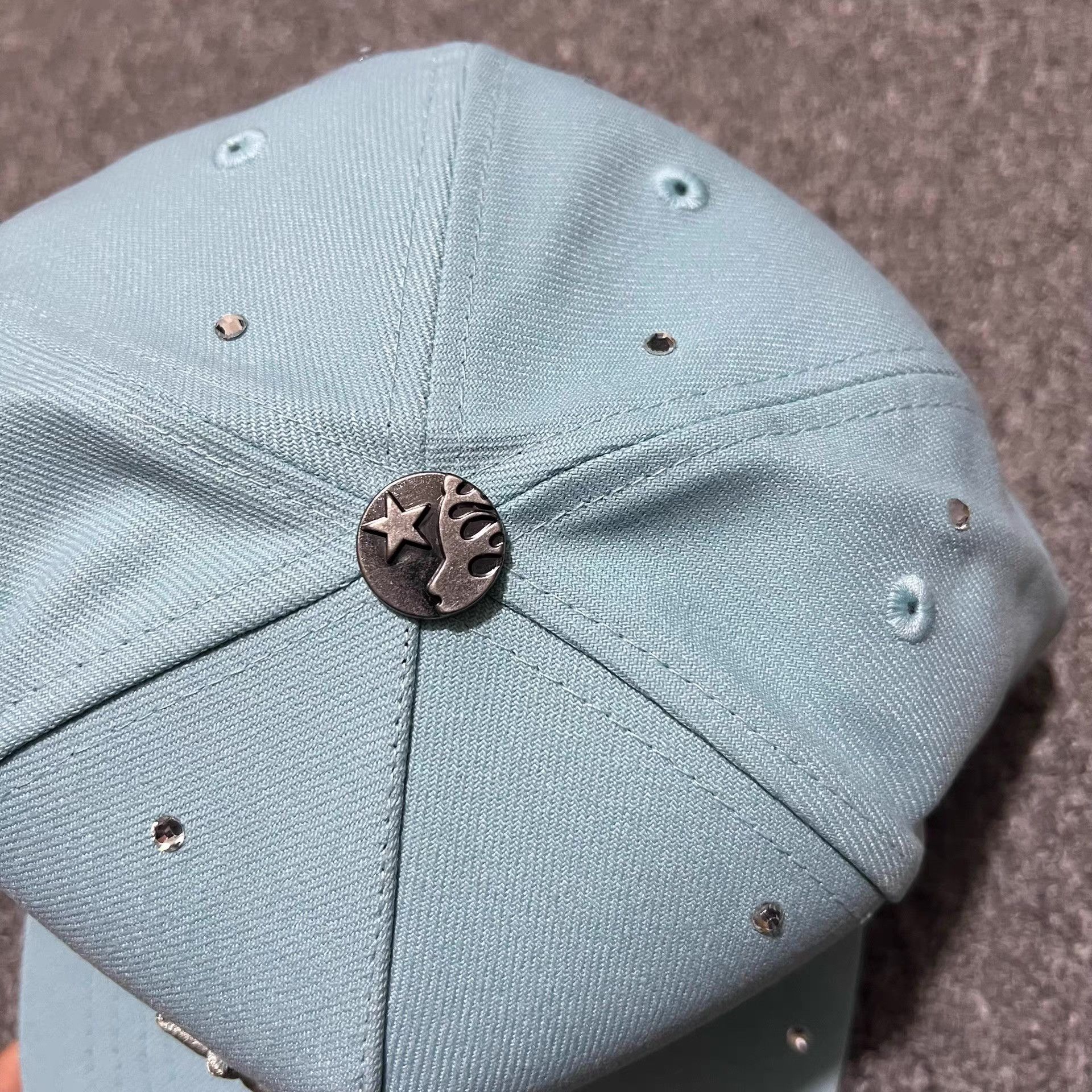 HELLSTAR HellstarClassicRhinestoneEmbroideredFlatBrimBaseballCap Q7 Size ONE SIZE - 4 Thumbnail