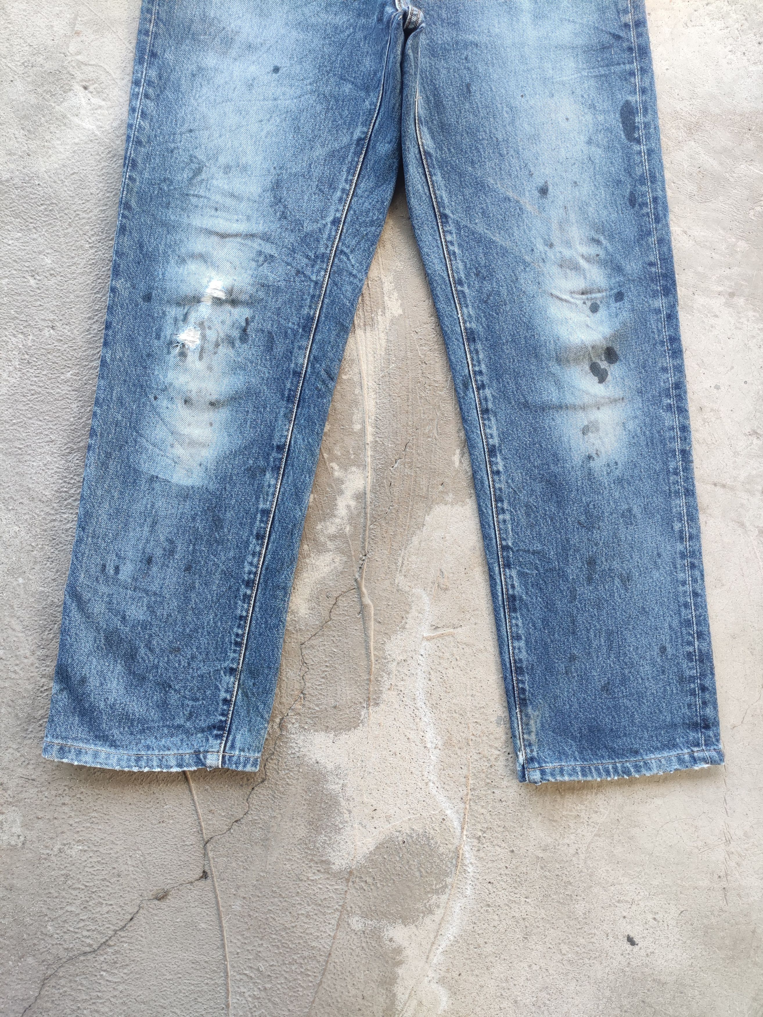 Japanese Brand Vintage Japanese Jean Distressed Faded Denim Size US 31 - 4 Thumbnail