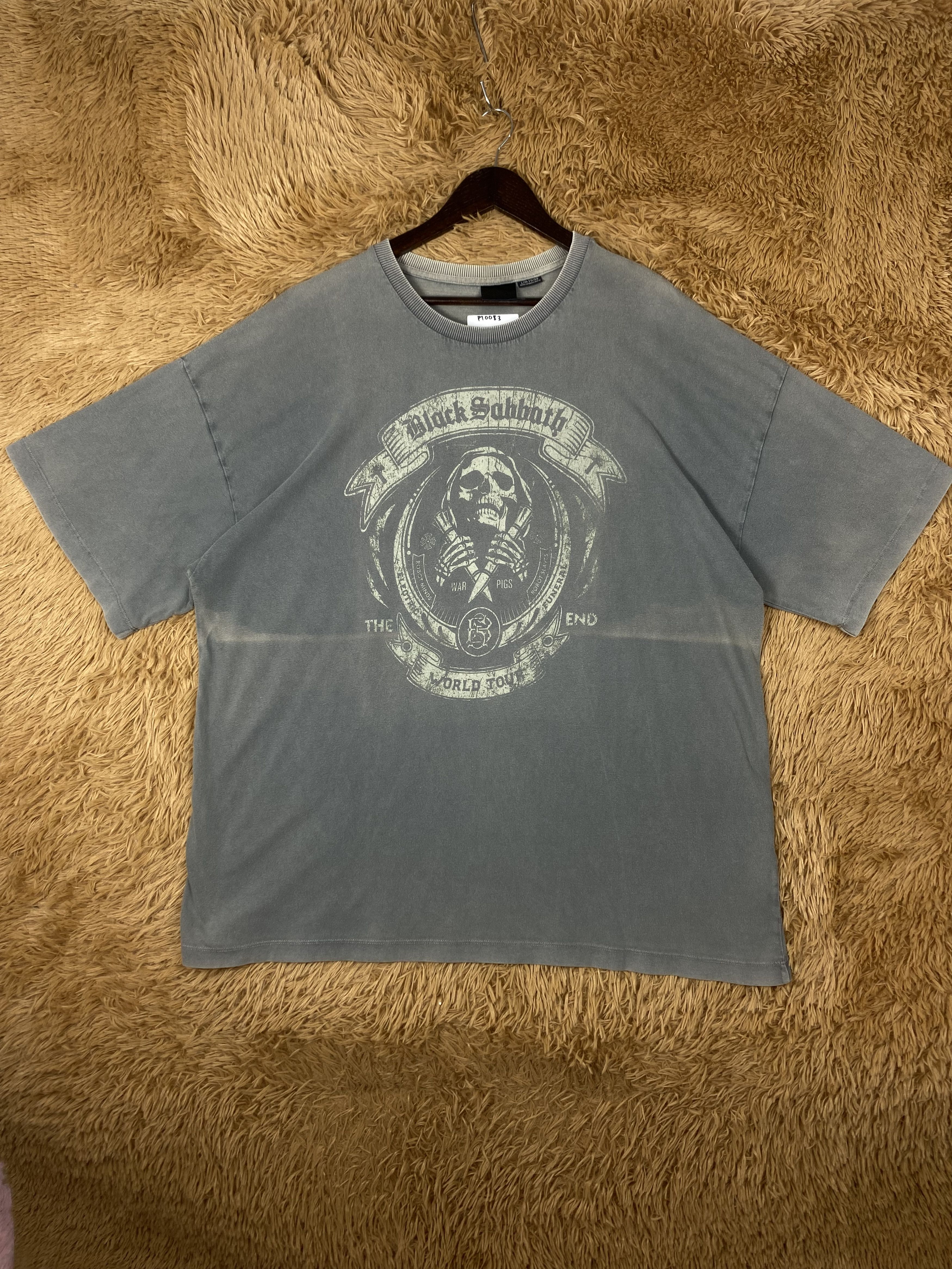 Black Sabbath Vintage Black Sabbath Short Sleeve T-Shirts PT0083 Size US XL / EU 56 / 4 - 1 Thumbnail