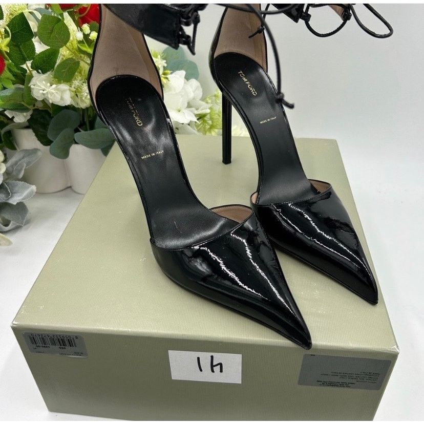 Tom Ford Tom Ford Black Patent Leather ankle tie 105mm pumps size 41 Size US 11 / IT 41 - 2 Thumbnail