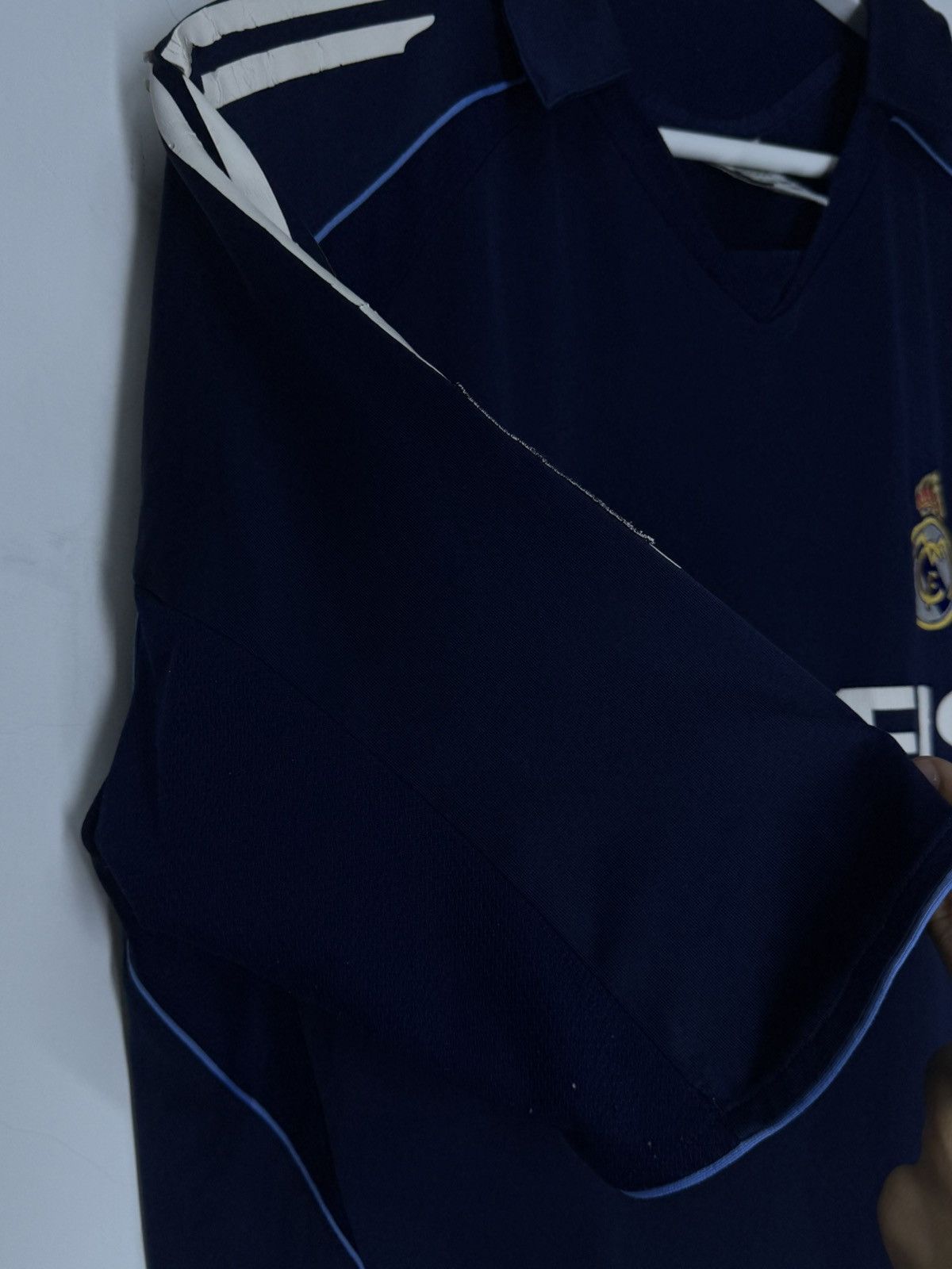 Adidas Adidas Real Madrid FC 2005/06 Away Football Shirt Size US L / EU 52-54 / 3 - 5 Thumbnail