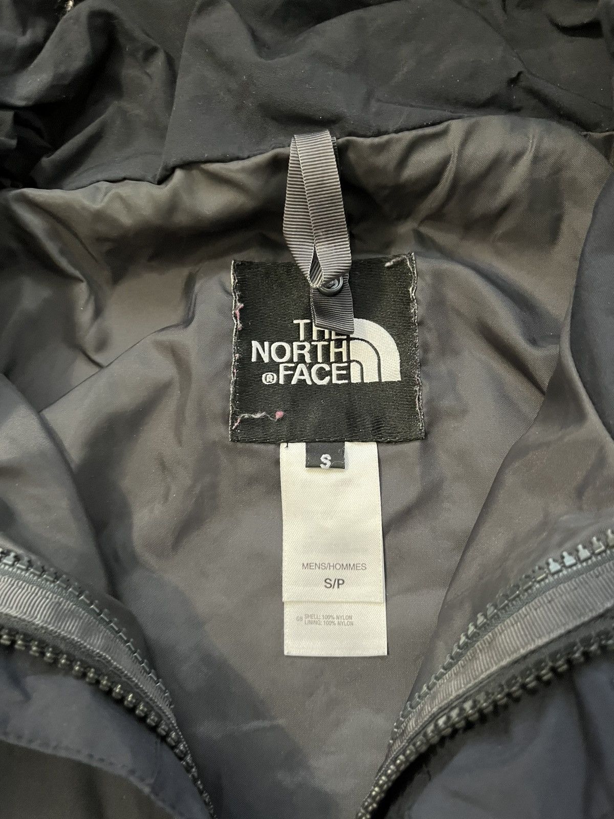 The North Face Vintage The North Face HyVent Nylon Jacket Windbreaker Size US M / EU 48-50 / 2 - 5 Thumbnail