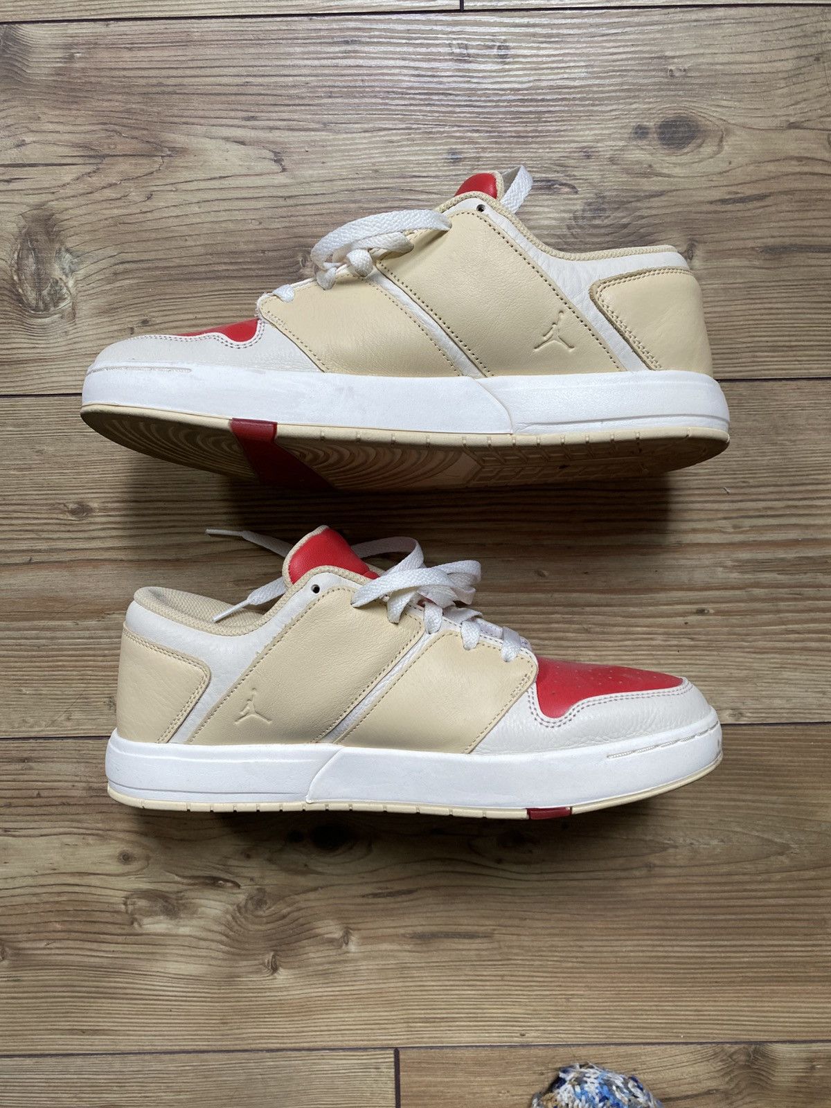 Jordan Brand × Nike Jordan Retro 1 Low Jayson Tatum Size US 11.5 / EU 44-45 - 2 Thumbnail