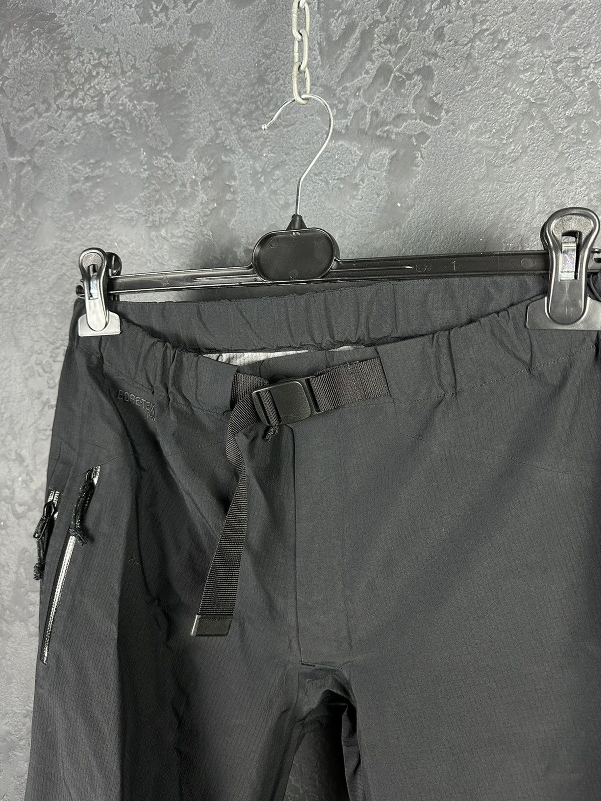 Arc'teryx ARCTERYX Beta AR Black Gore Tex Pro Women’s Pants Size M Size 25" / US 0 / IT 36 - 9 Thumbnail