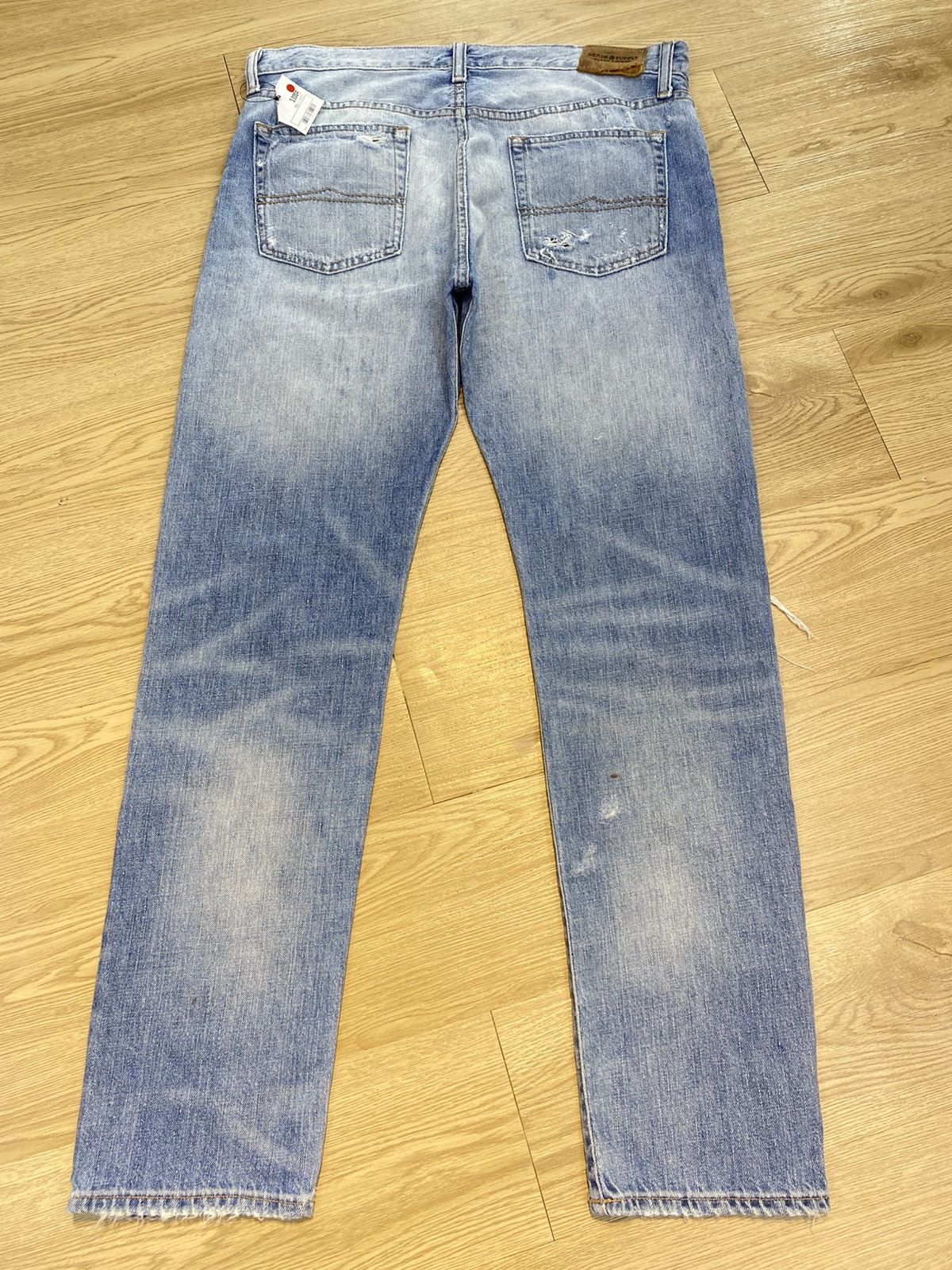 Ralph Lauren Ralph Lauren Blue Wash Style Distress Jeans Size US 34 / EU 50 - 3 Thumbnail