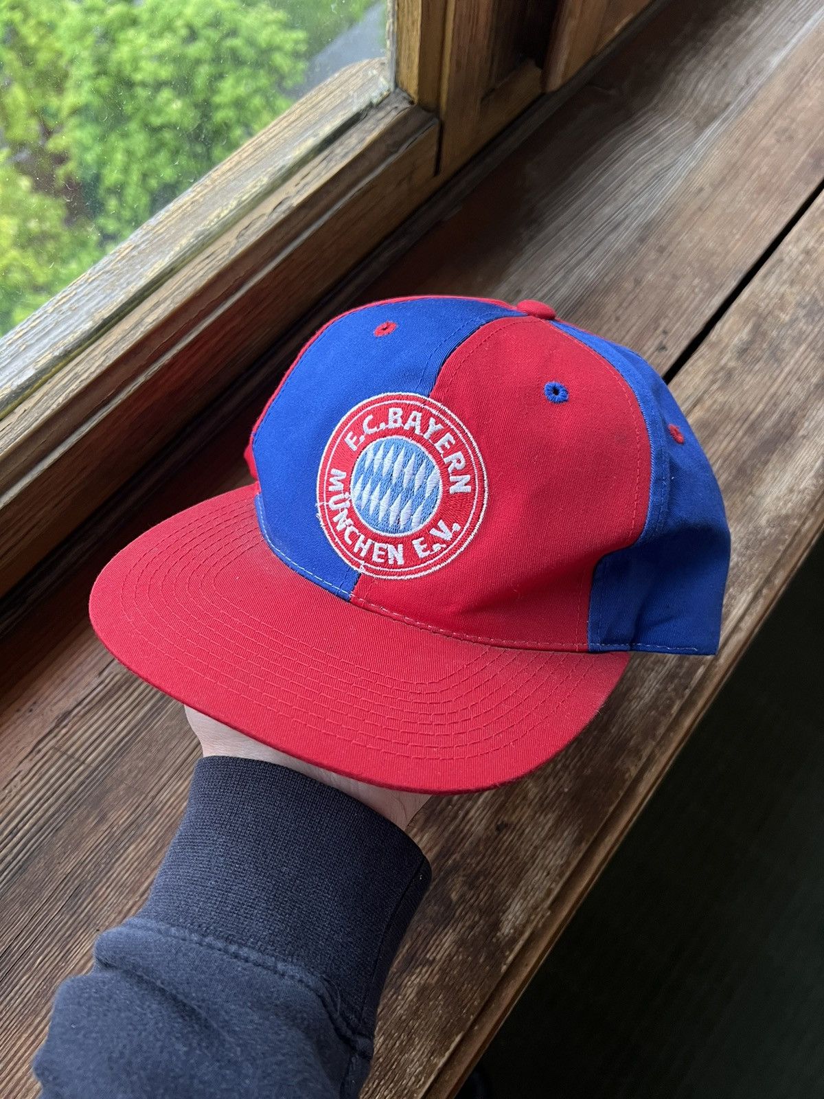 Vintage Vintage 90s Fc Bayern Munchen Hat Football Soccer Cap Size ONE SIZE - 1 Thumbnail