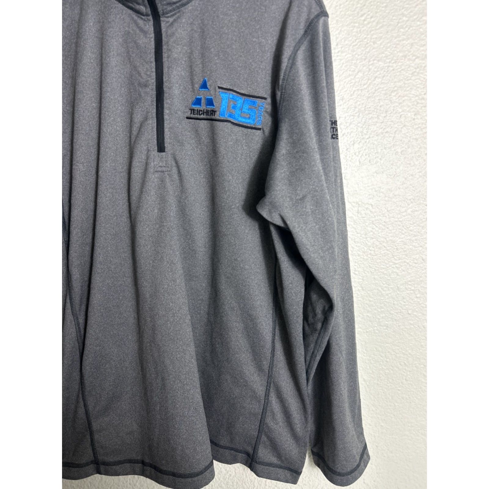 The North Face The North Face Tech 1/4 Zip Fleece Shirt Men's XL Gray Embroidered Logo Outdoor Classic Pullover Size US XL / EU 56 / 4 - 4 Thumbnail