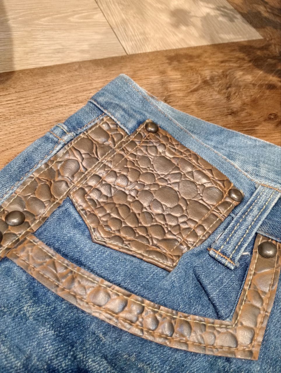 Japanese Brand ROOT THREE JAPAN BLUE WASHED FLARED DENIM JEANS Size US 34 / EU 50 - 6 Thumbnail
