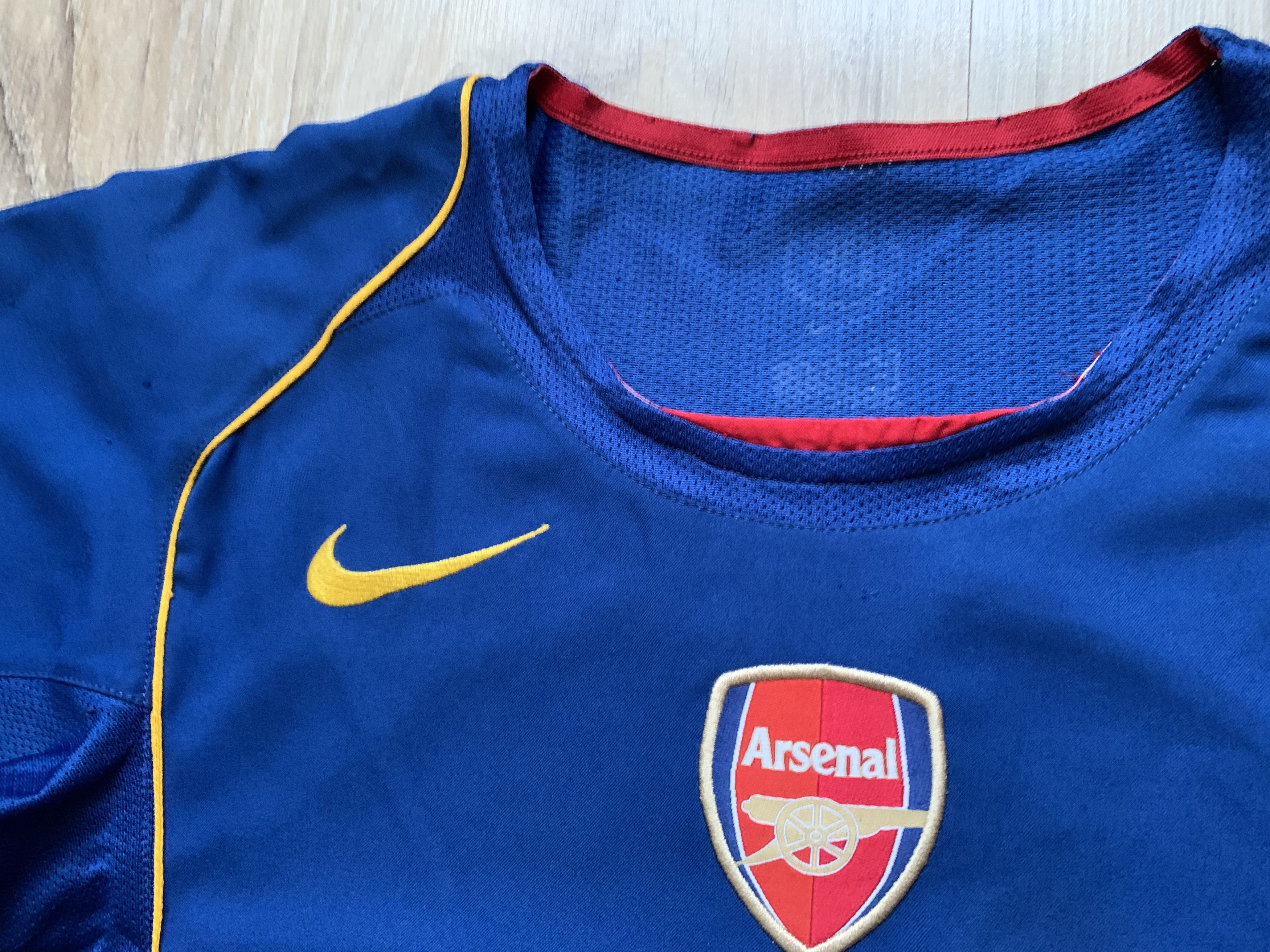 Nike × Vintage Kids Vintage Nike Arsenal Away Shirt 2004-2006 Size US XXS / EU 40 - 6 Thumbnail