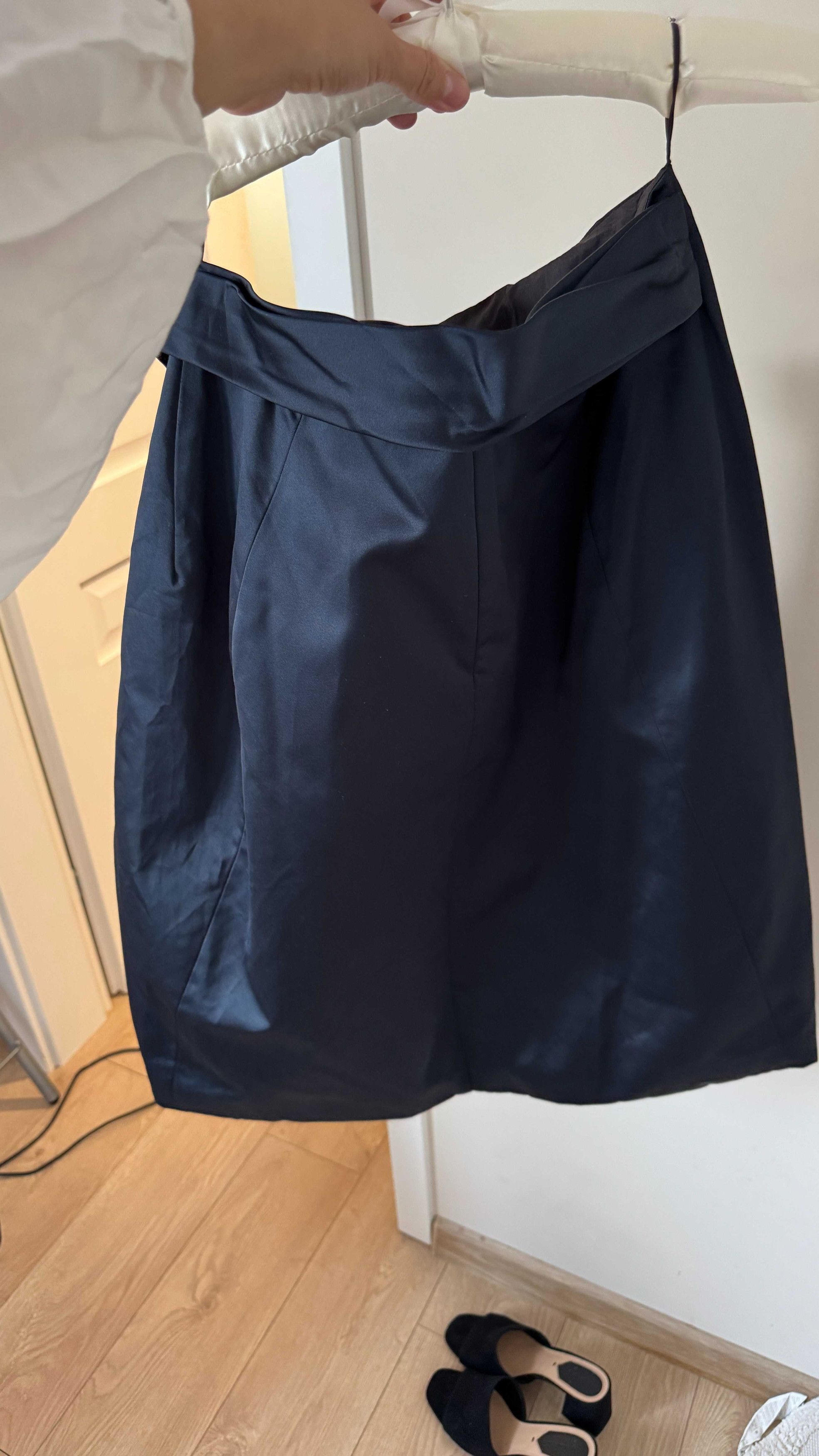 Jil Sander Vintage Jil Sander Silk Navy Skirt Size 26" / US 2 / IT 38 - 2 Thumbnail
