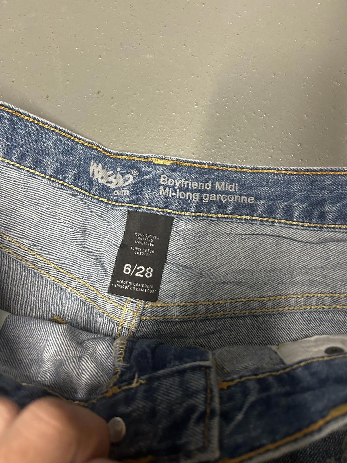 Tomas Maier Stylish Boyfriend Midi Denim Shorts - Summer Essential Size 28" / US 6 / IT 42 - 4 Thumbnail