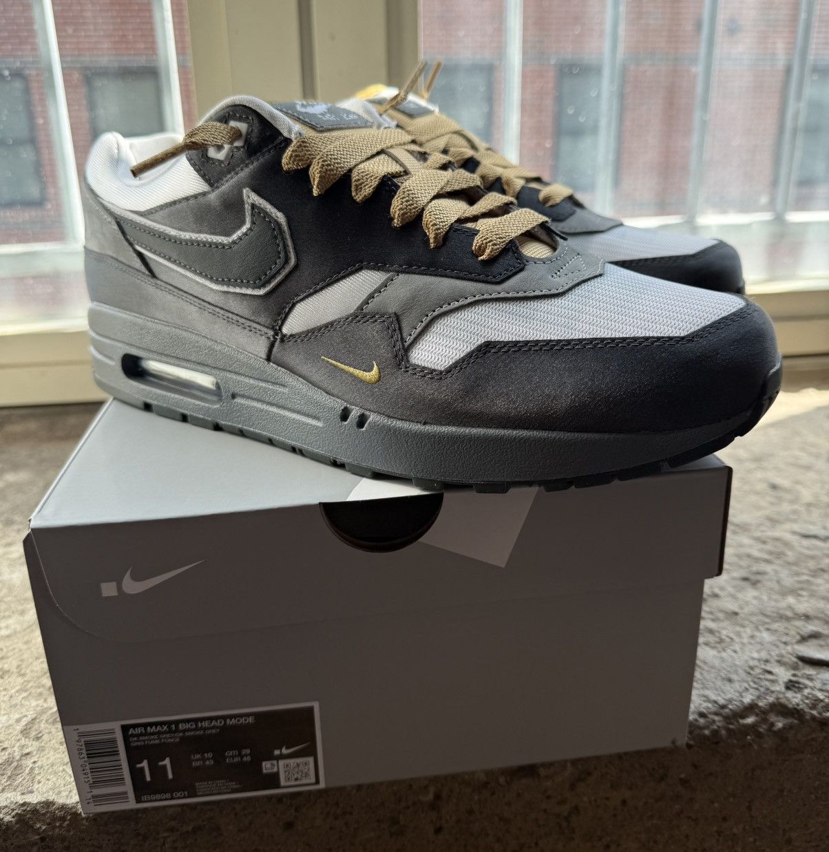 Nike Nike Air Max 1 Low Poly - Big Head Mode Size US 11 / EU 44 - 1 Thumbnail
