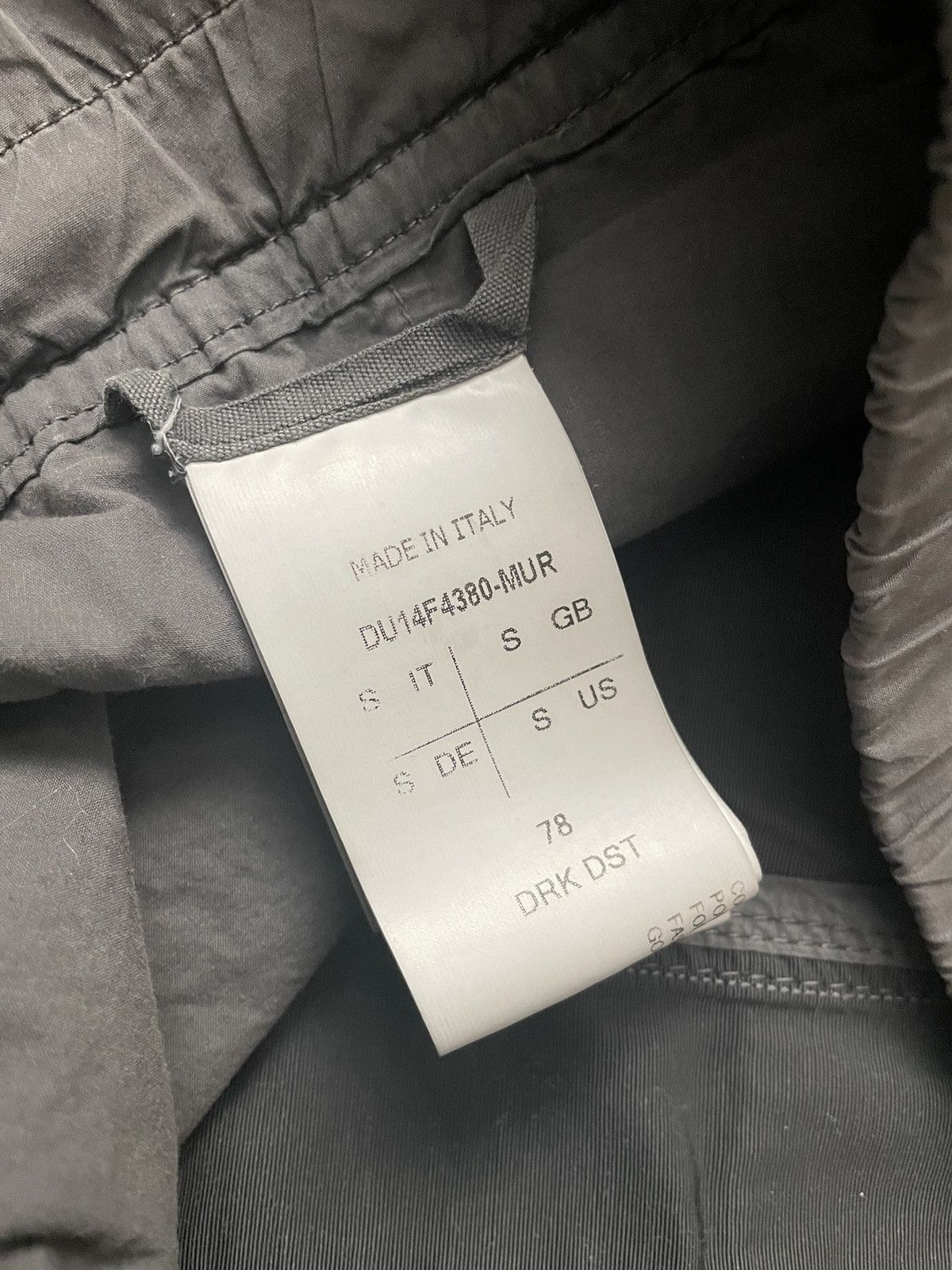 Rick Owens Rick owens nylon drk dst shorts Size US 32 / EU 48 - 4 Thumbnail
