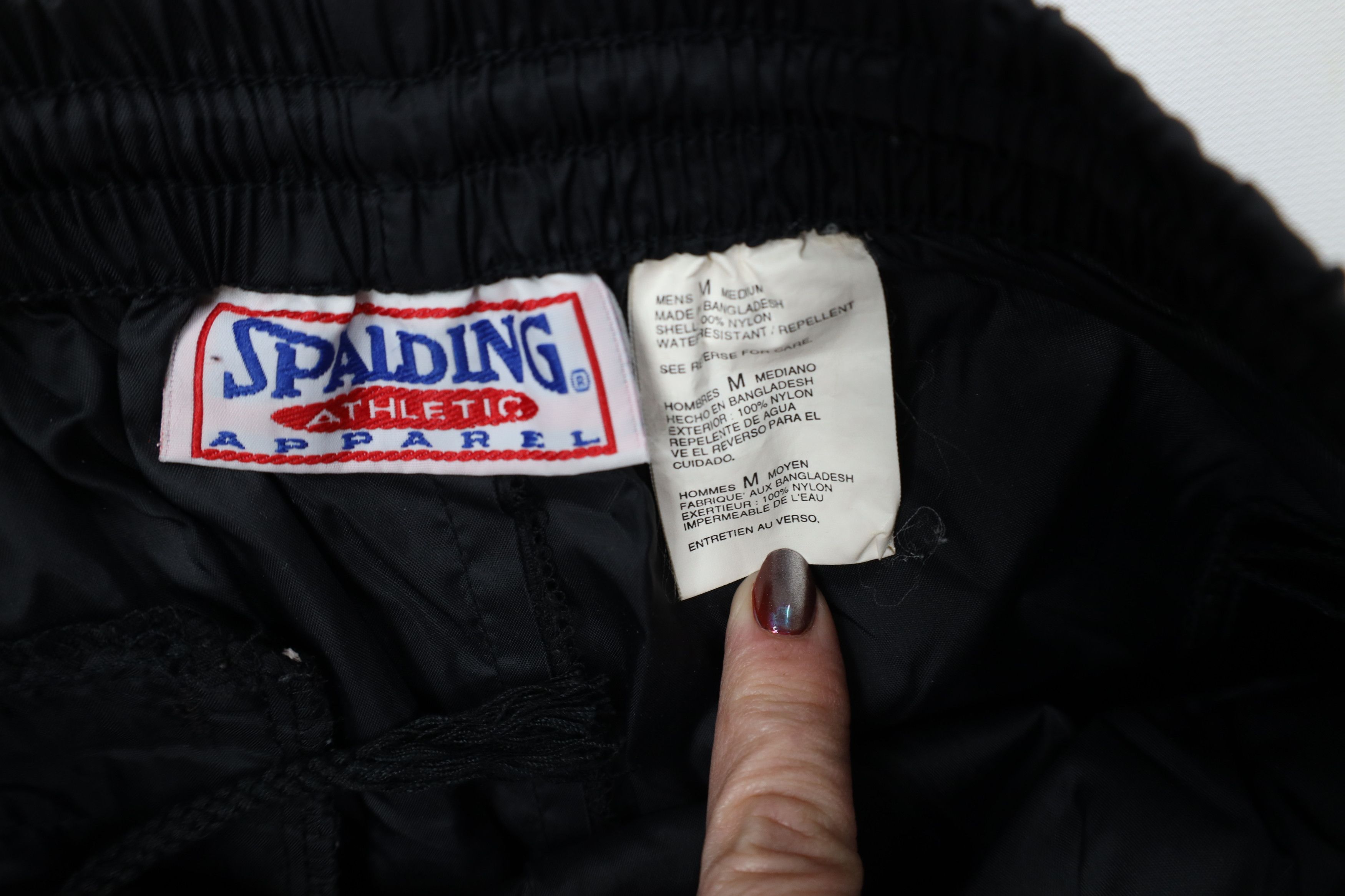 Vintage Vintage 90s Streetwear Cuffed Windbreaker Jogger Pants Black Size US 34 / EU 50 - 10 Thumbnail