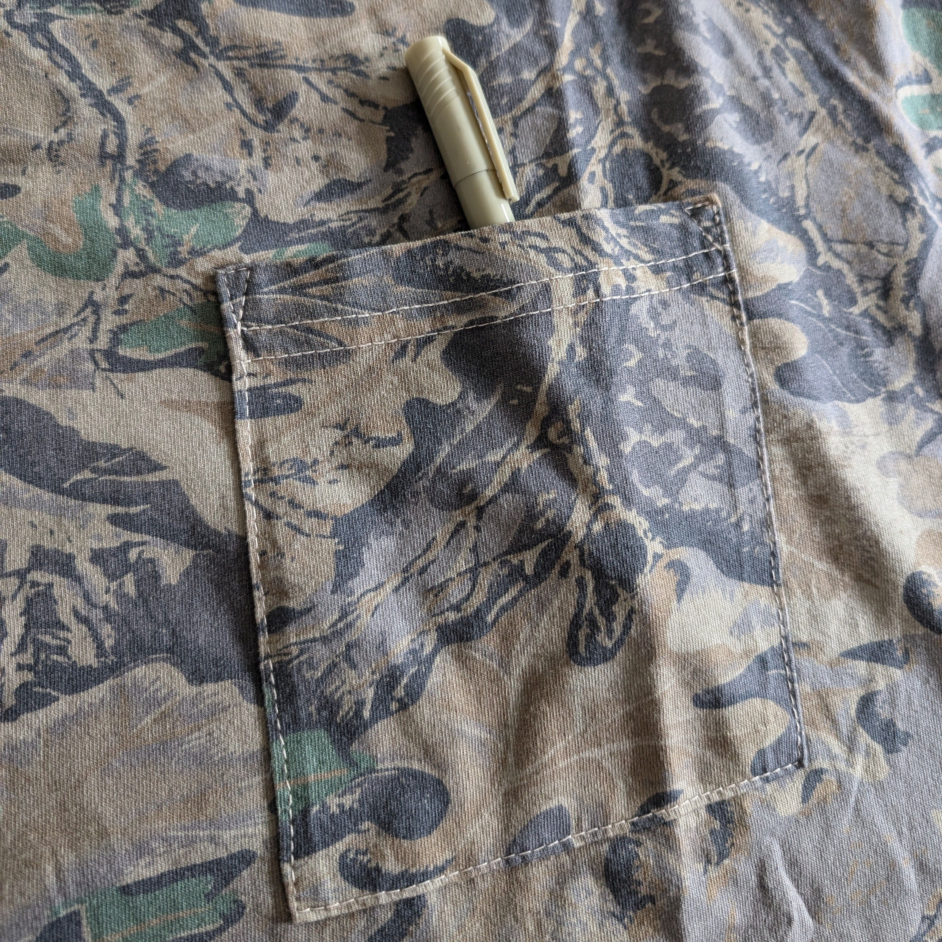 Yeezy Season 4 Oversized Camo Mockneck Longsleeve Size US S / EU 44-46 / 1 - 3 Thumbnail