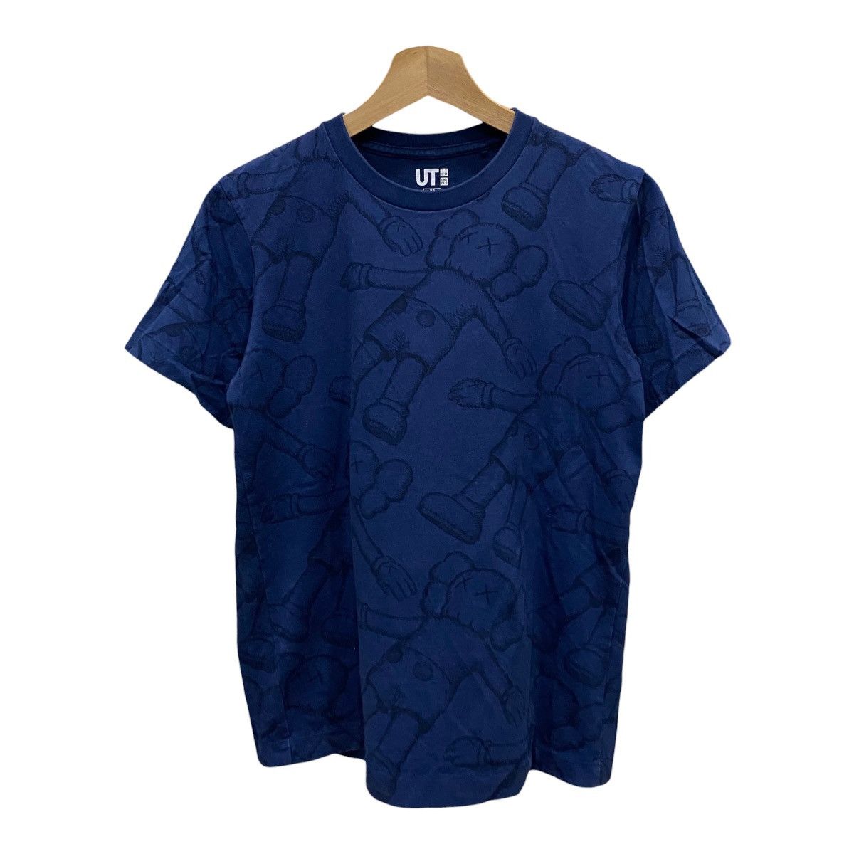 Kaws × Uniqlo KAWS x Uniqlo All Over Holiday Print Tee Blue Companion Size US XS / EU 42 / 0 - 1 Thumbnail