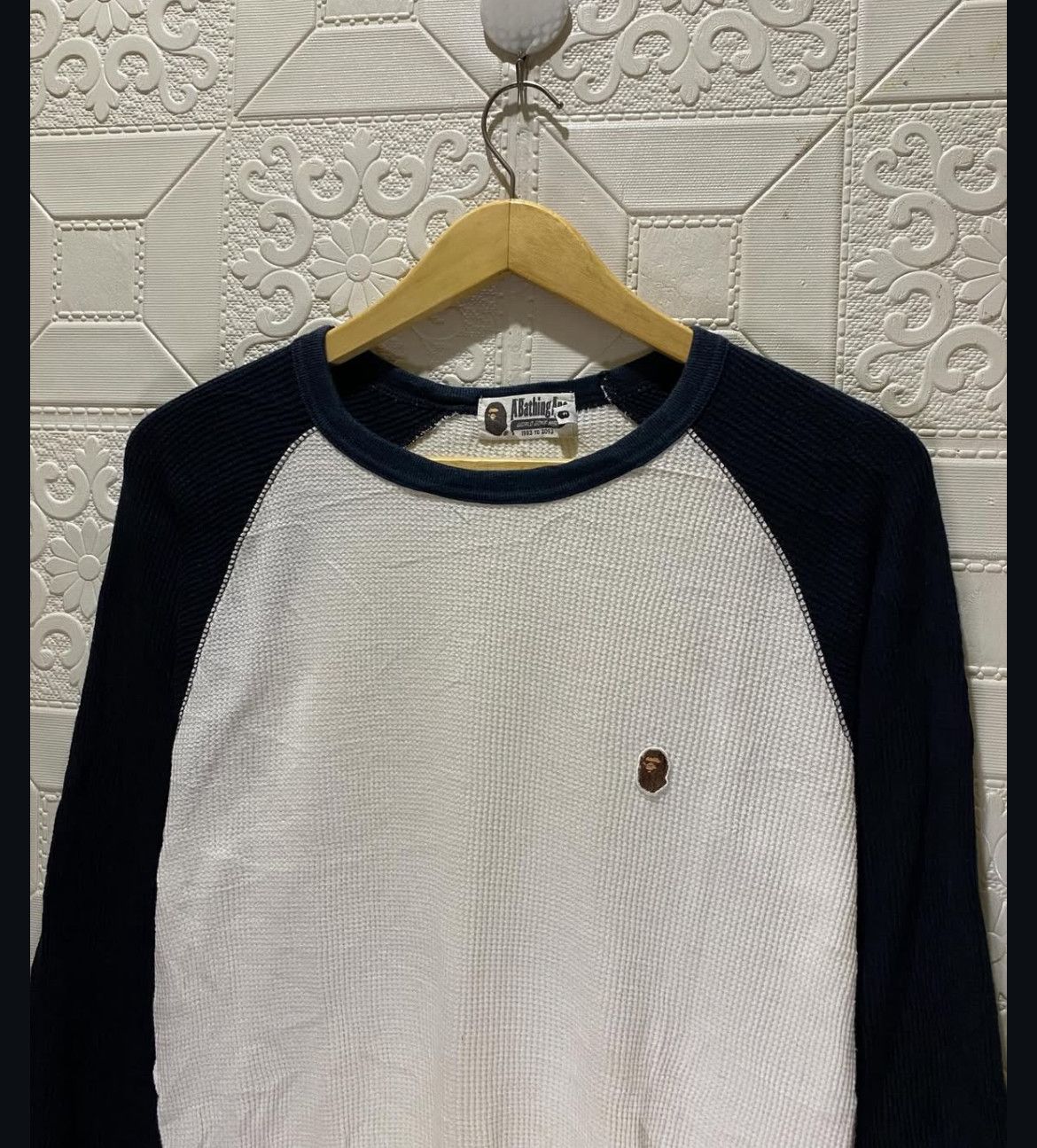 Bape 2000s A Bathing Ape Iconic Logo Thermal Longsleeve Shirt Size US M / EU 48-50 / 2 - 2 Thumbnail