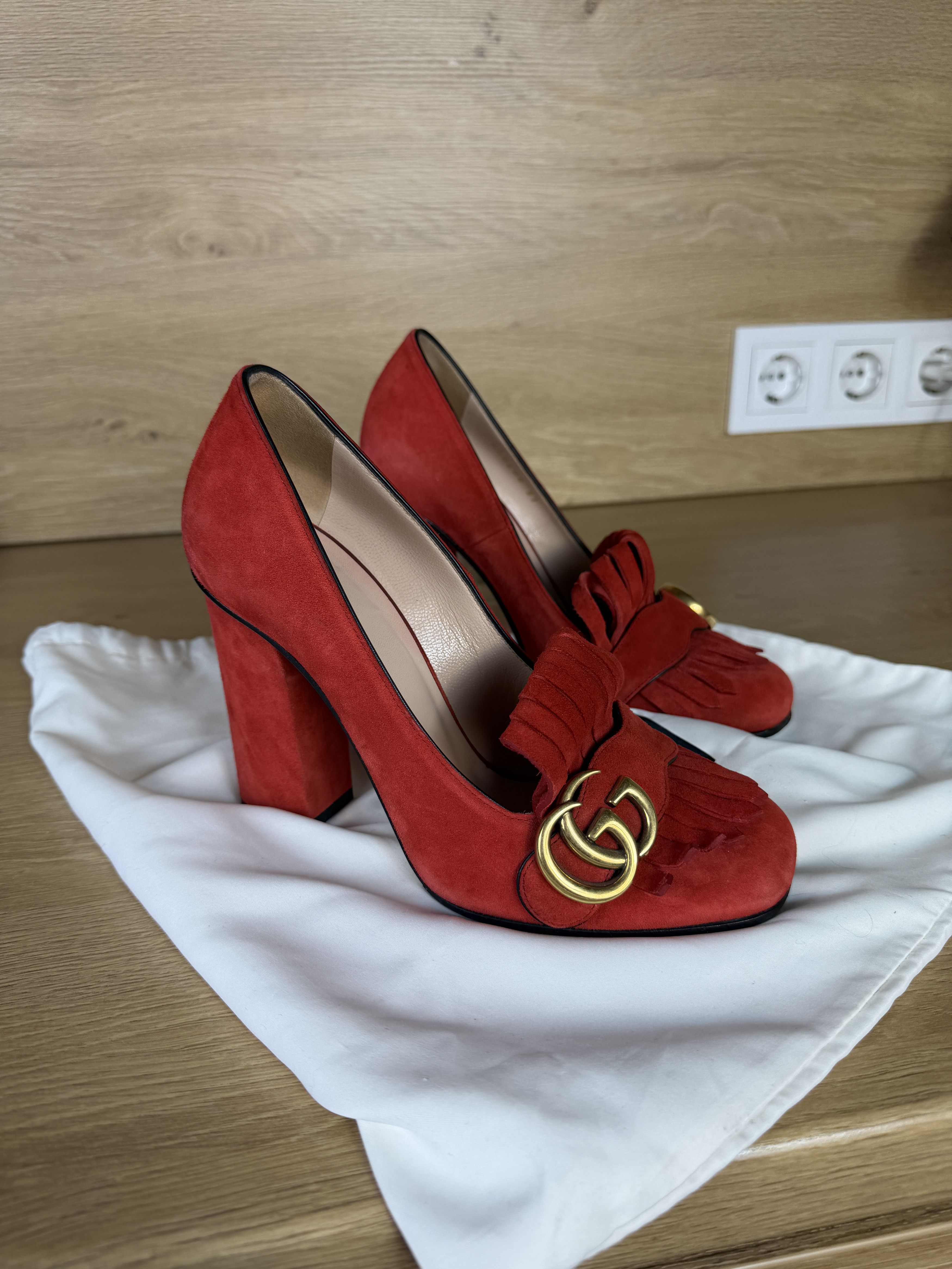 Gucci GUCCI marmont suede higt heel heels pumps red size Size US 7 / IT 37 - 3 Thumbnail