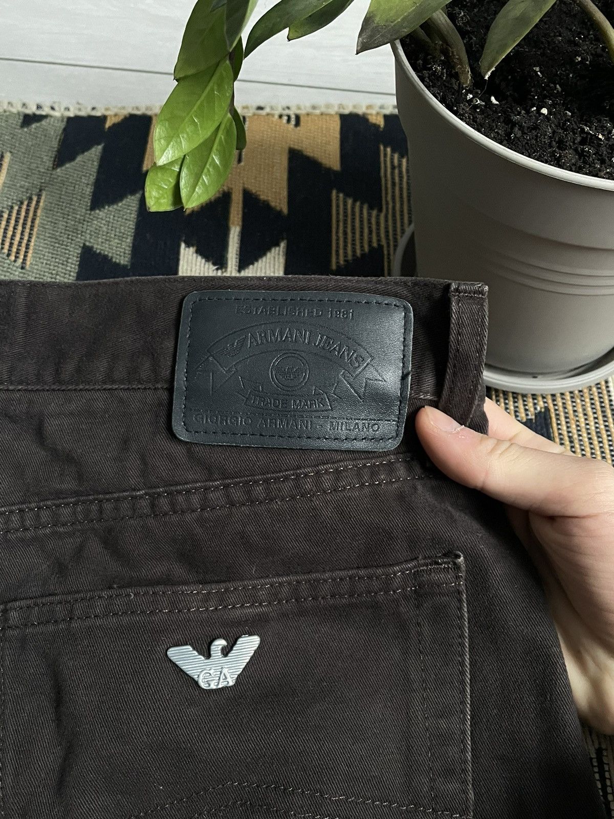 Armani Vintage Armani Metal Logo Brown Denim Pants Size US 36 / EU 52 - 6 Thumbnail