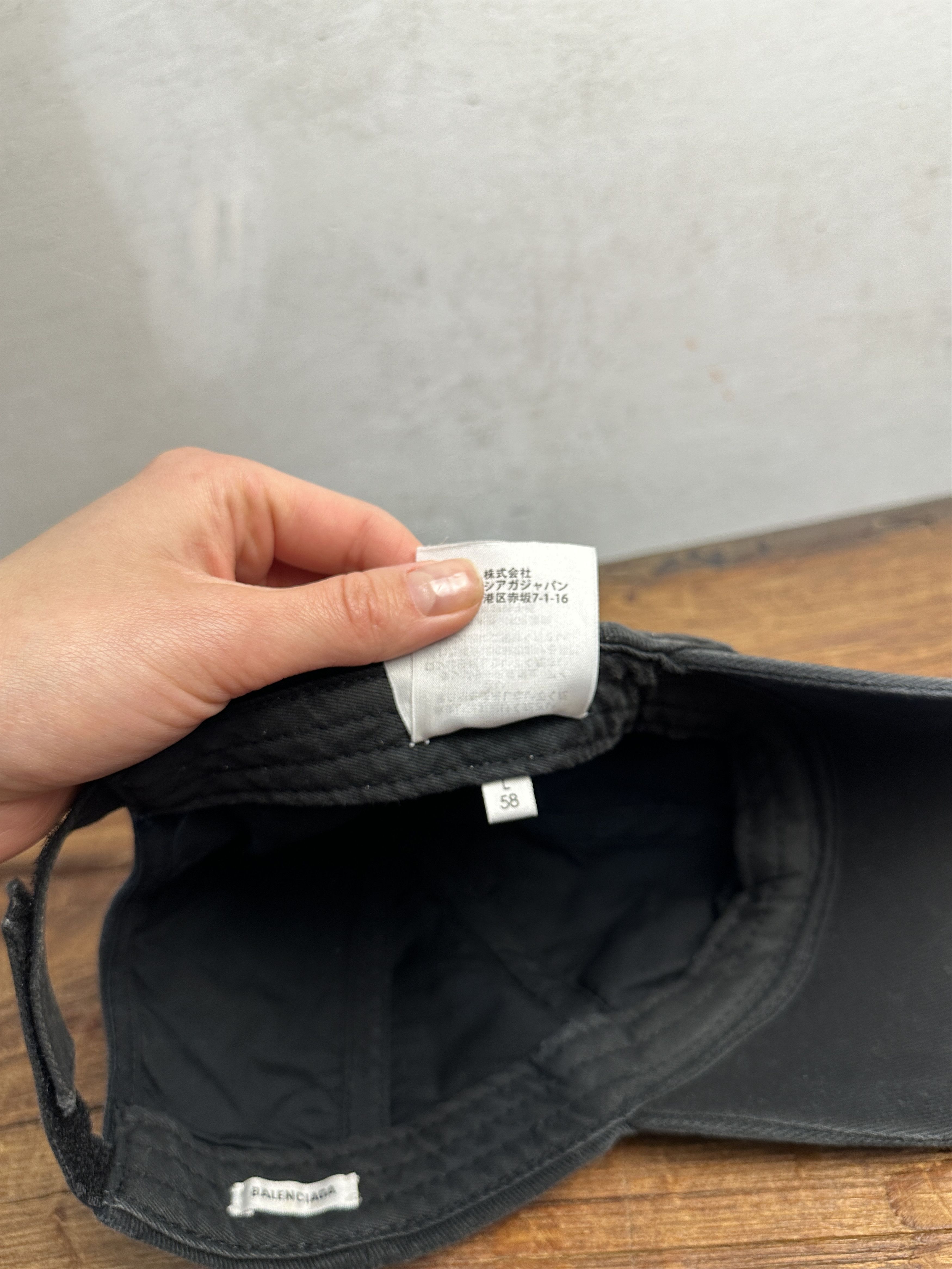 Balenciaga Balenciaga Embroidered Baseball Logo Cap Size ONE SIZE - 8 Thumbnail
