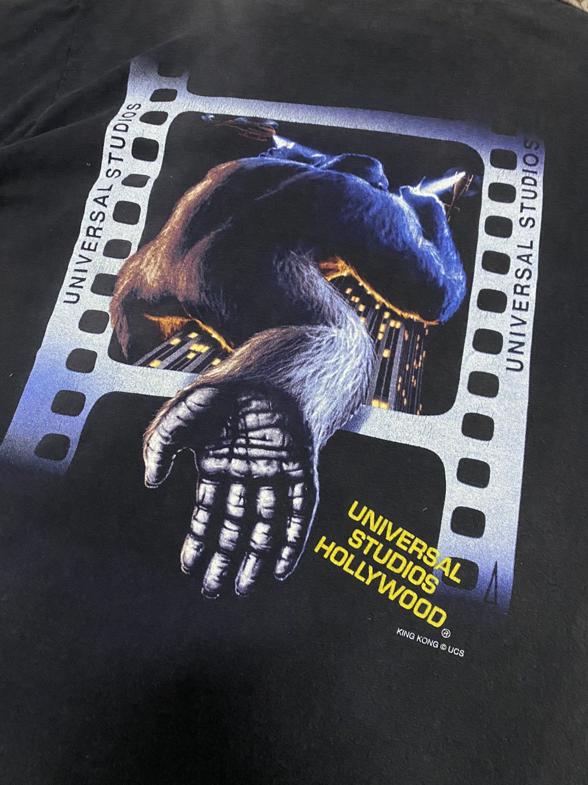 Vintage Vintage 90s Thrash Sunfaded Movie King Kong Size US M / EU 48-50 / 2 - 6 Thumbnail