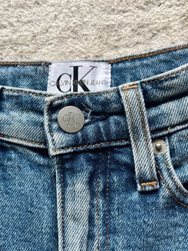 Calvin Klein Calvin Klein Sz W 24 / XS Denim Shorts Size 24" / US 00 / IT 34 - 3 Thumbnail