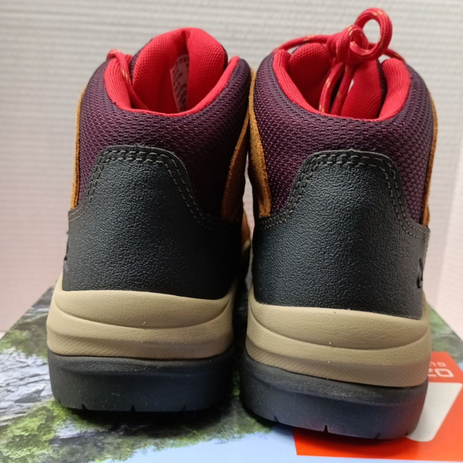 Other Ozark Trail Women's Stoneclad Hiker Boots Wheat Size 6 Size US 6 / IT 36 - 5 Thumbnail
