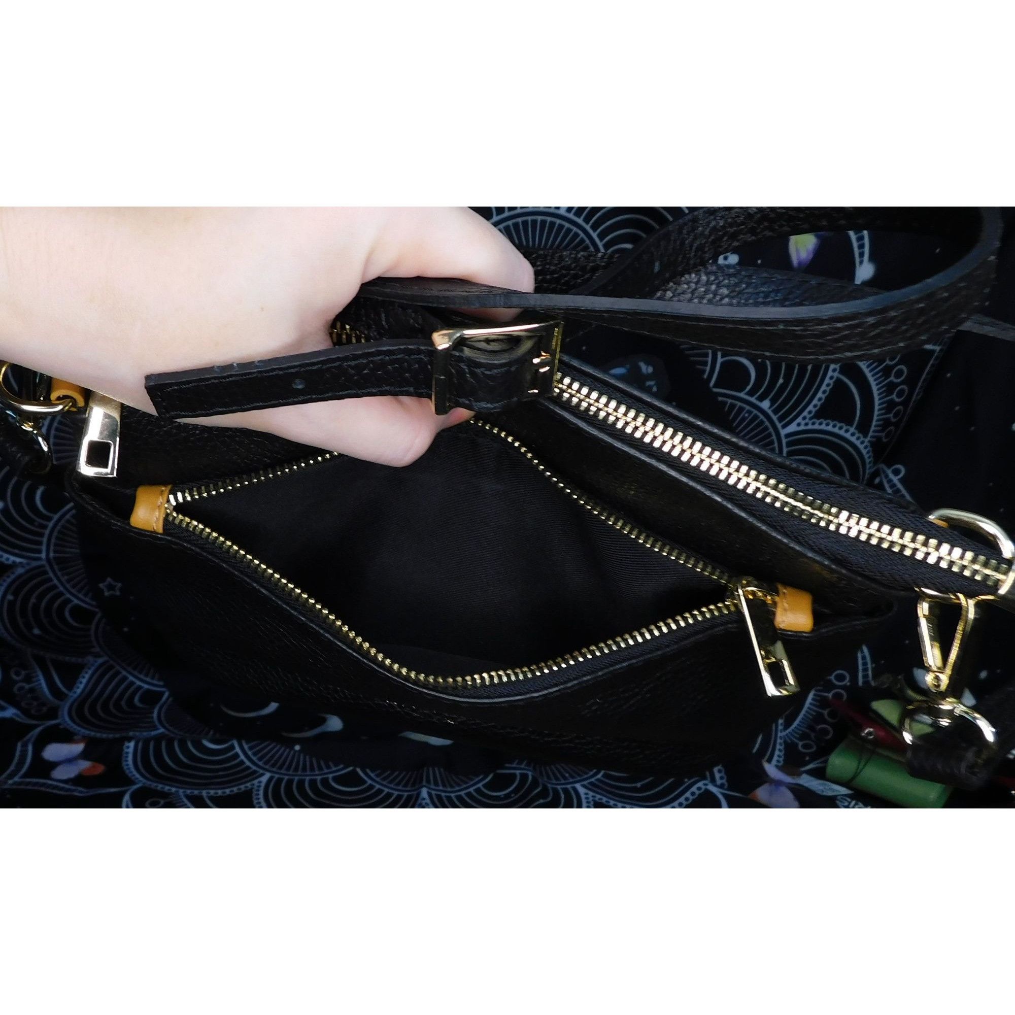 Other Divina Firenze Black Leather Crossbody Purse Size ONE SIZE - 6 Thumbnail