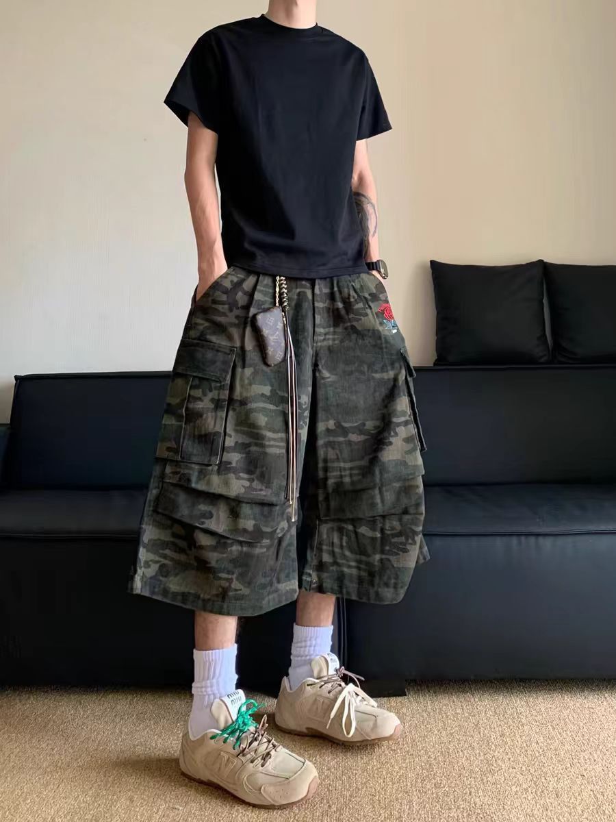 Vintage Multi-Pocket Camouflage Wide Leg Work Shorts