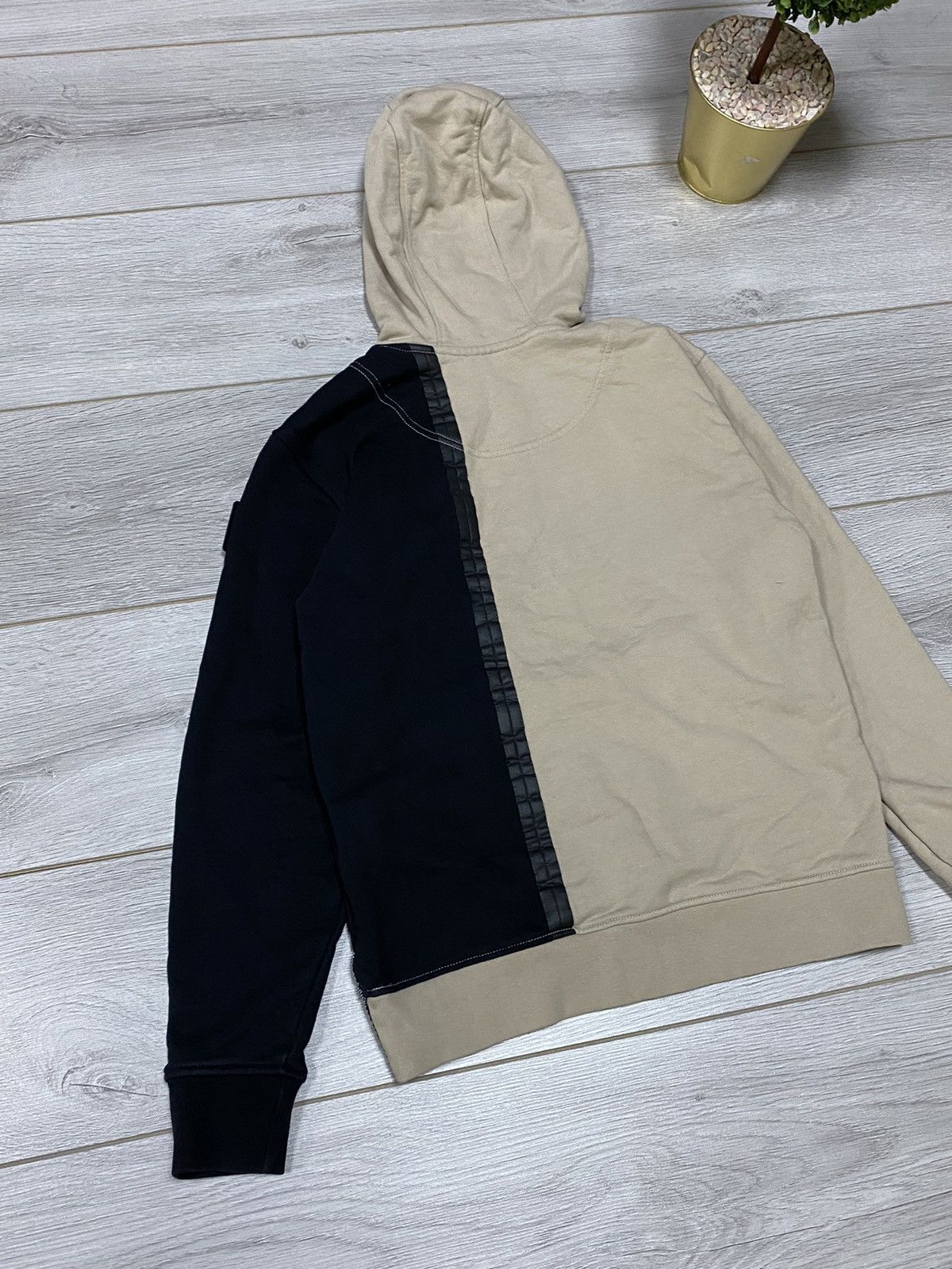 Moose Knuckles Moose Knuckles hoodie split color Size US S / EU 44-46 / 1 - 4 Thumbnail