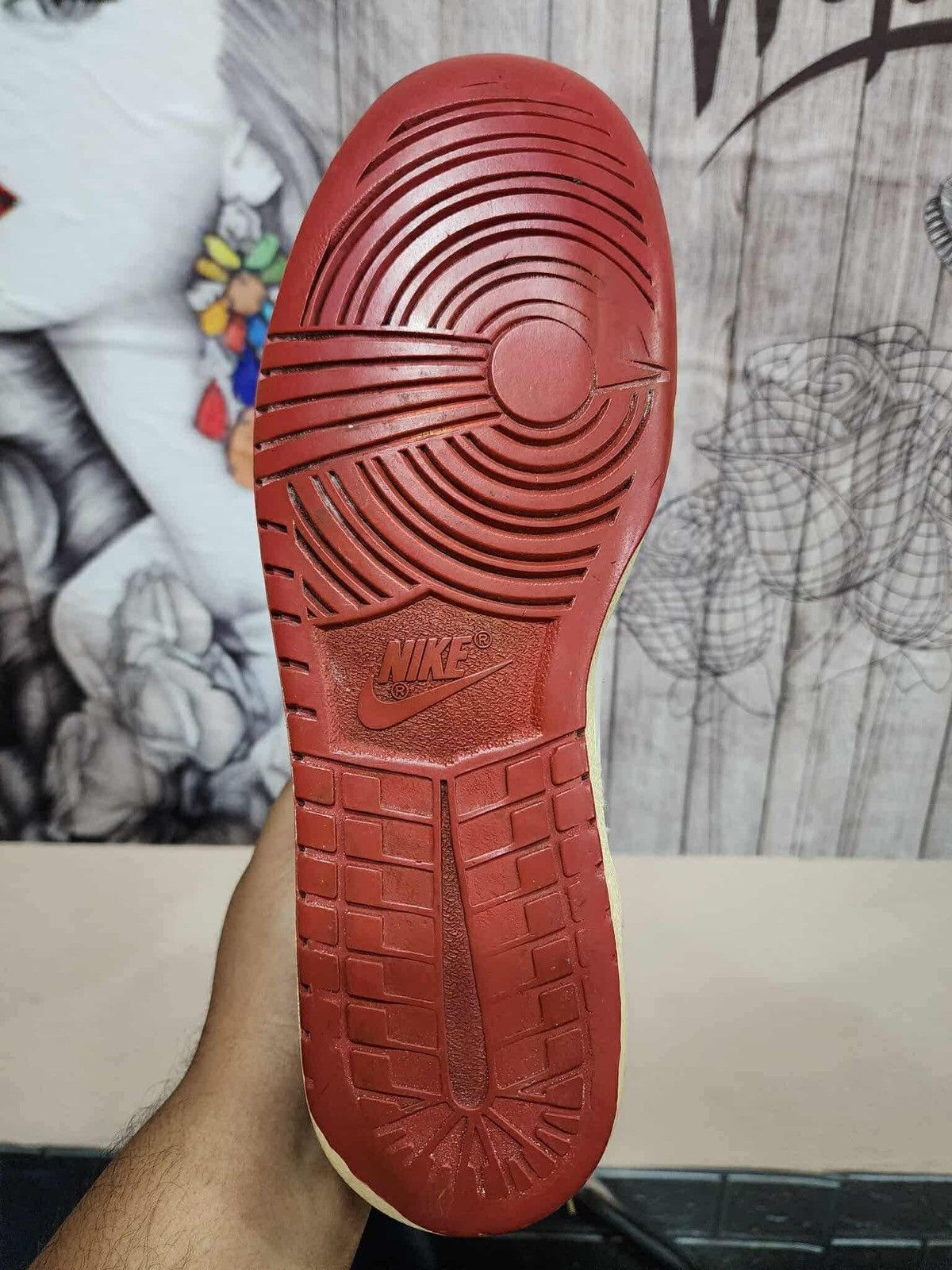 Nike Og 1985’s Nike Air Jordan 1 Chicago “Rare Size US 11 / EU 44 - 8 Thumbnail