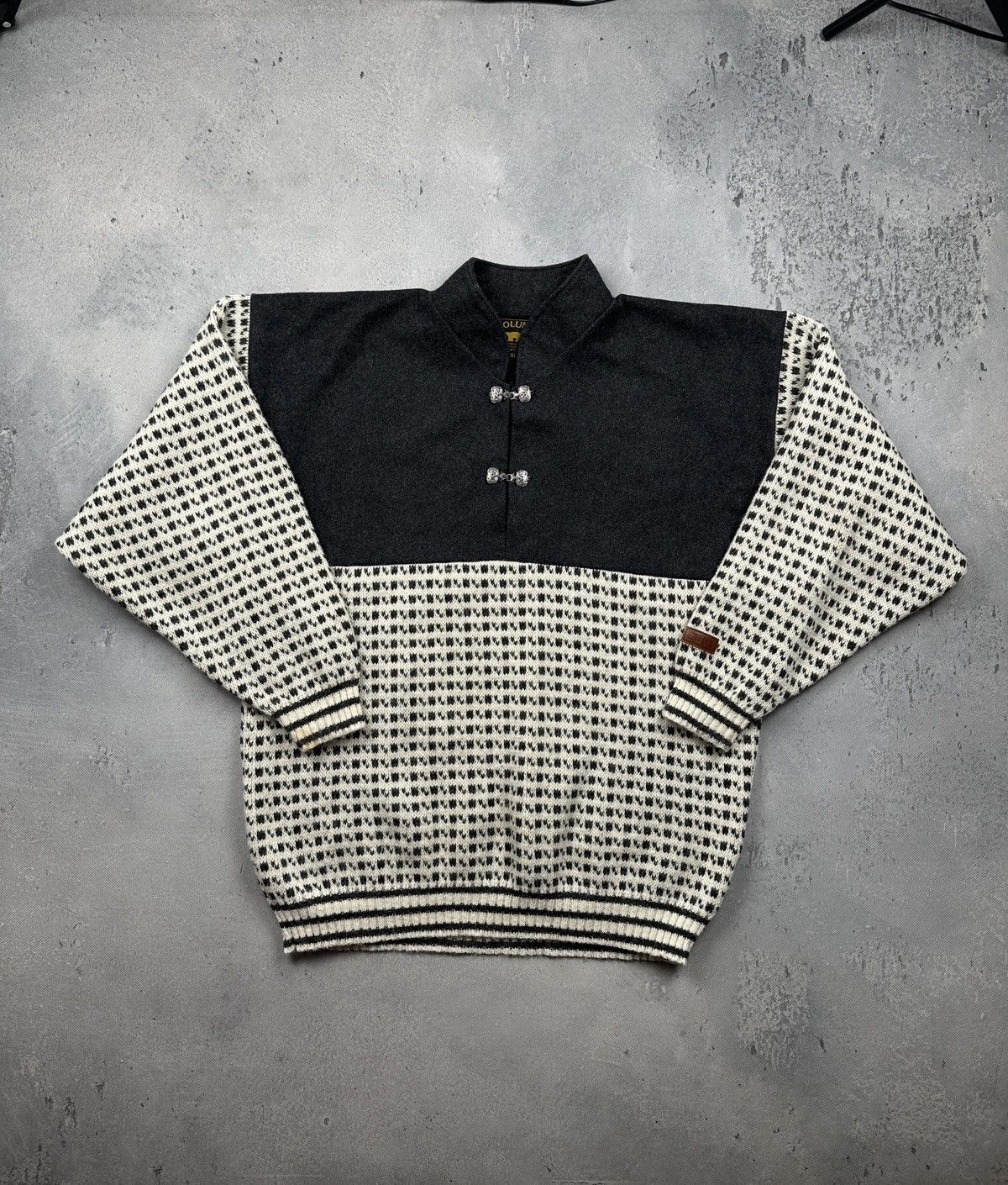 Volund Norwegian Vintage Wool Knit Sweater Toggle Closure