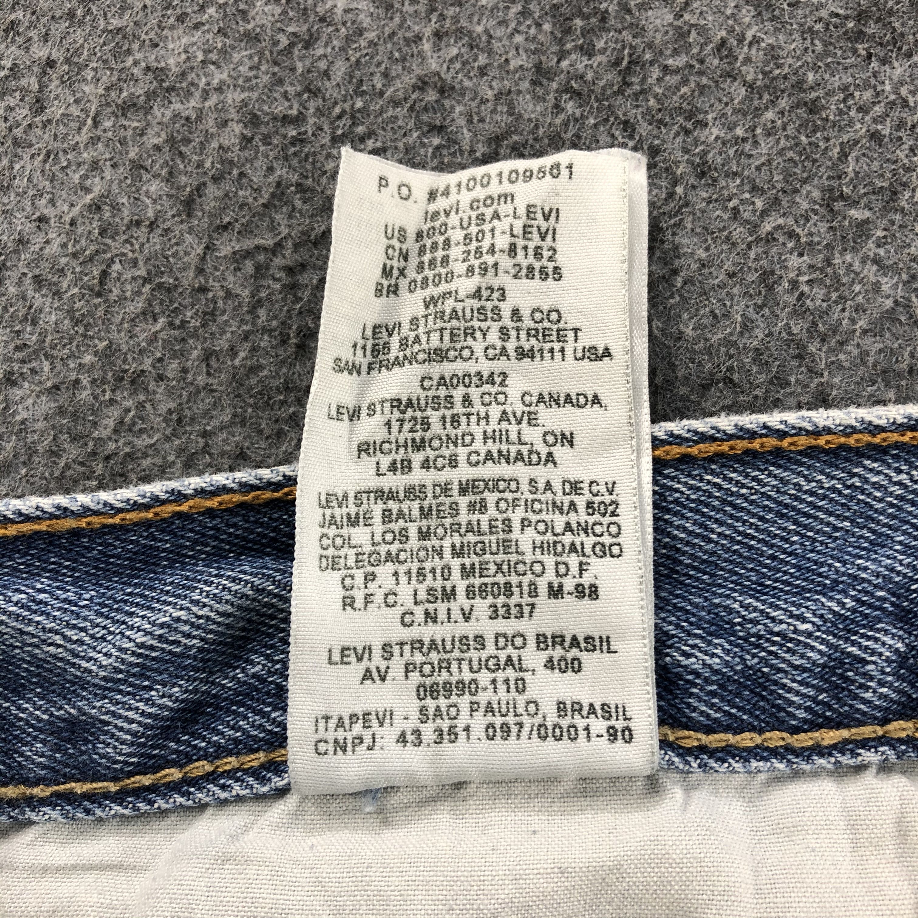 Levi's × Vintage Vintage Blue Wash Levis 550 Jeans-JM1857 Size US 33 - 12 Thumbnail