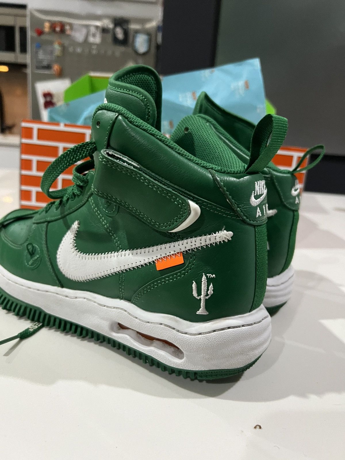 Nike × Off-White × Virgil Abloh Off-White Nike Air Force 1 Mid SP LTHR pine green Size US 9 / EU 42 - 7 Thumbnail