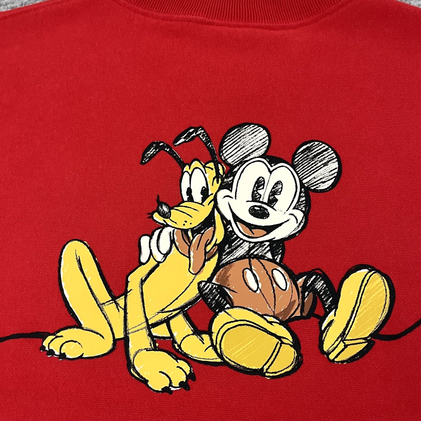 Champion VINTAGE Disney x Champion Reverse Weave Sweatshirt Mens Medium Red Mickey Pluto Graphic Size US M / EU 48-50 / 2 - 2 Thumbnail