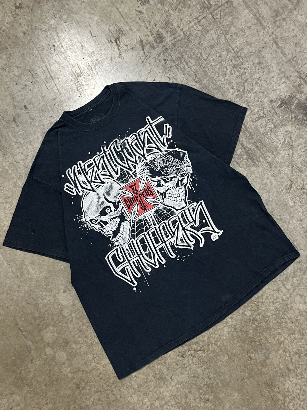 West Coast Choppers West coast choppers y2k boxy fit graphic tee rare grunge Size US XXL / EU 58 / 5 - 2 Thumbnail