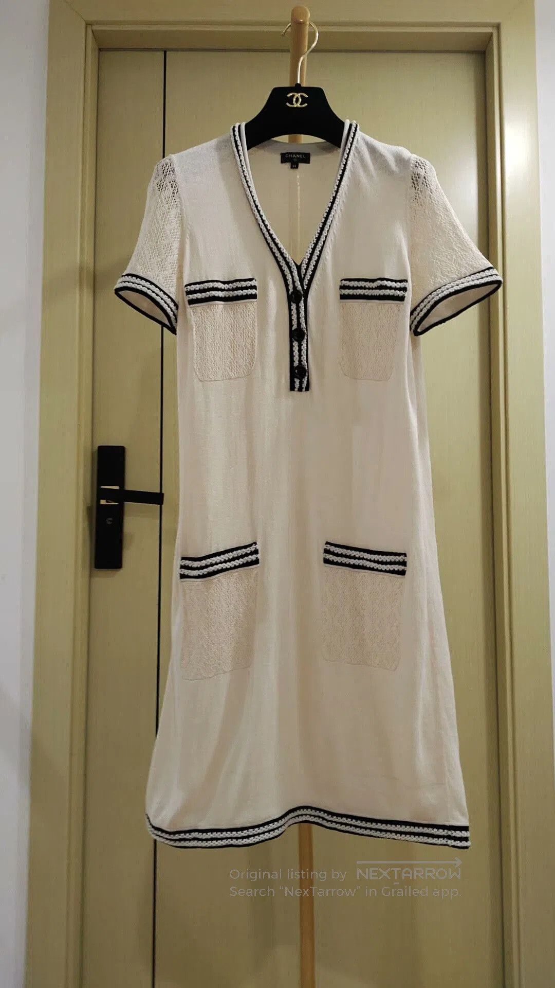 Chanel Chanel Black and White Dress with Pockets. Size M / US 6-8 / IT 42-44 - 1 Thumbnail