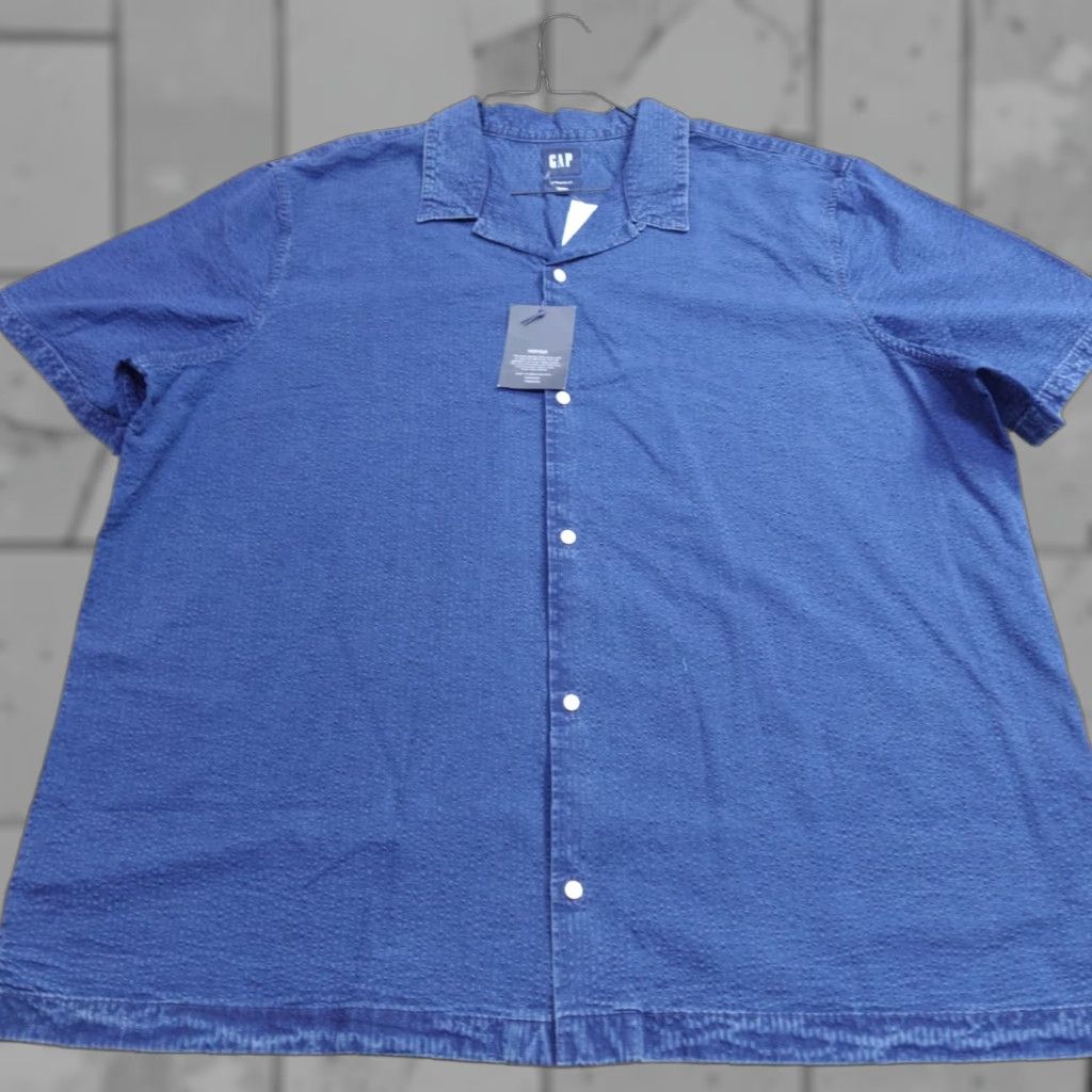 Gap Gap Shirt 2XL Blue Camp Collar Seersucker NEW Mens Short Sleeve Button Size US XXL / EU 58 / 5 - 1 Thumbnail