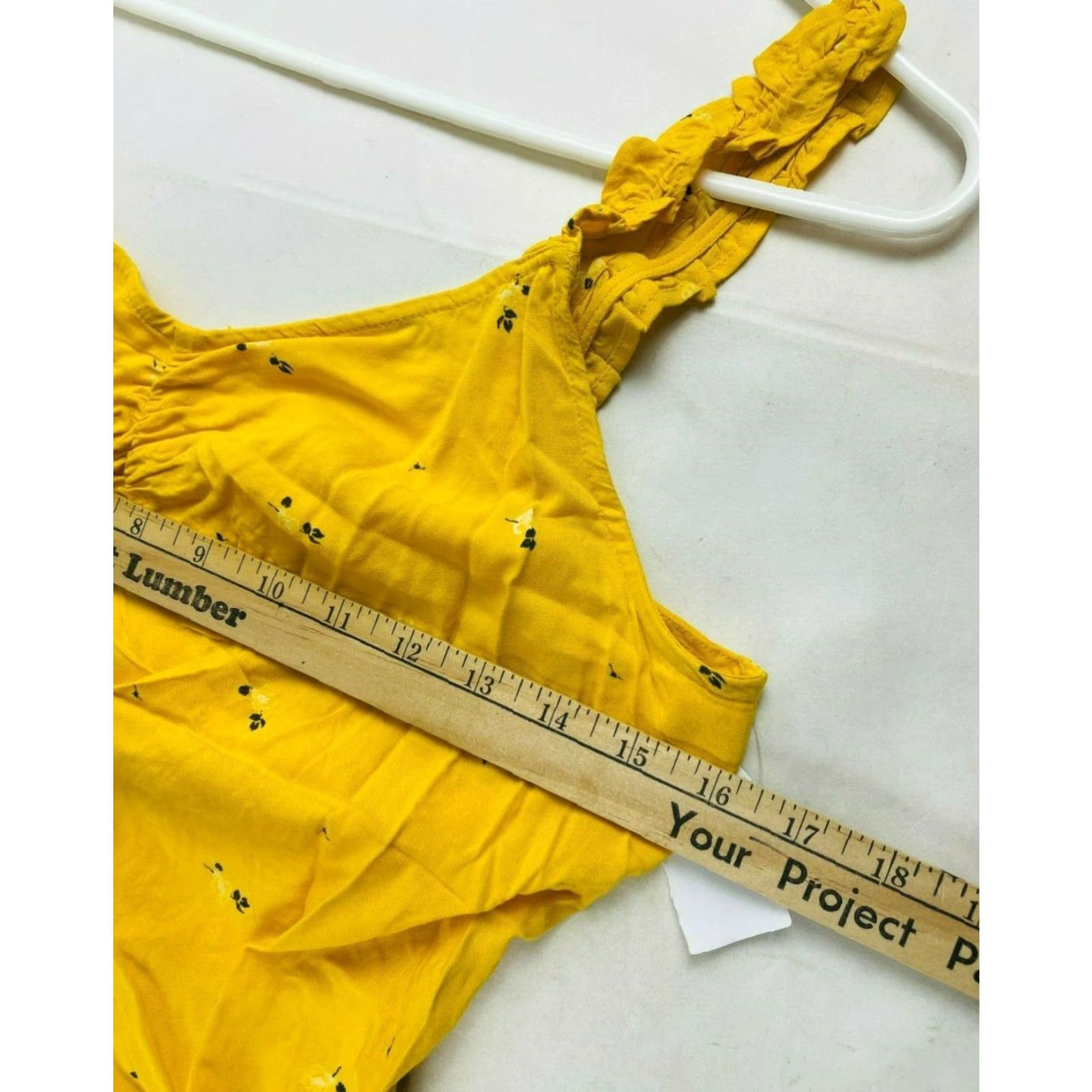 Vintage ABOUND Top Women's Size M Yellow Rose Floral Ruffled Sleeve Smocked Front NWT Size M / US 6-8 / IT 42-44 - 5 Thumbnail