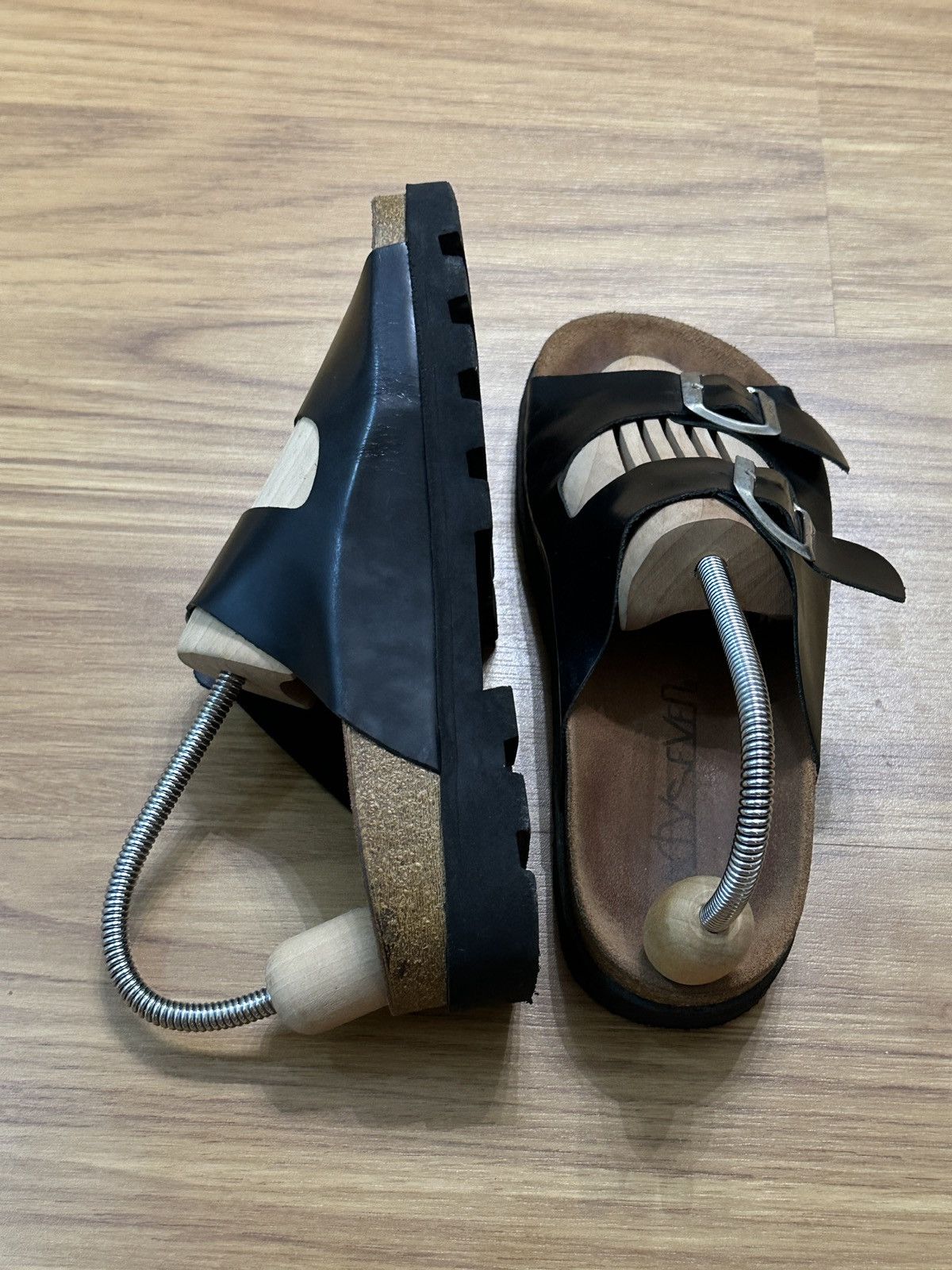 Sixty Sixty-Seven Made in Spain Leather Sandal Size US 6 / IT 36 - 8 Thumbnail