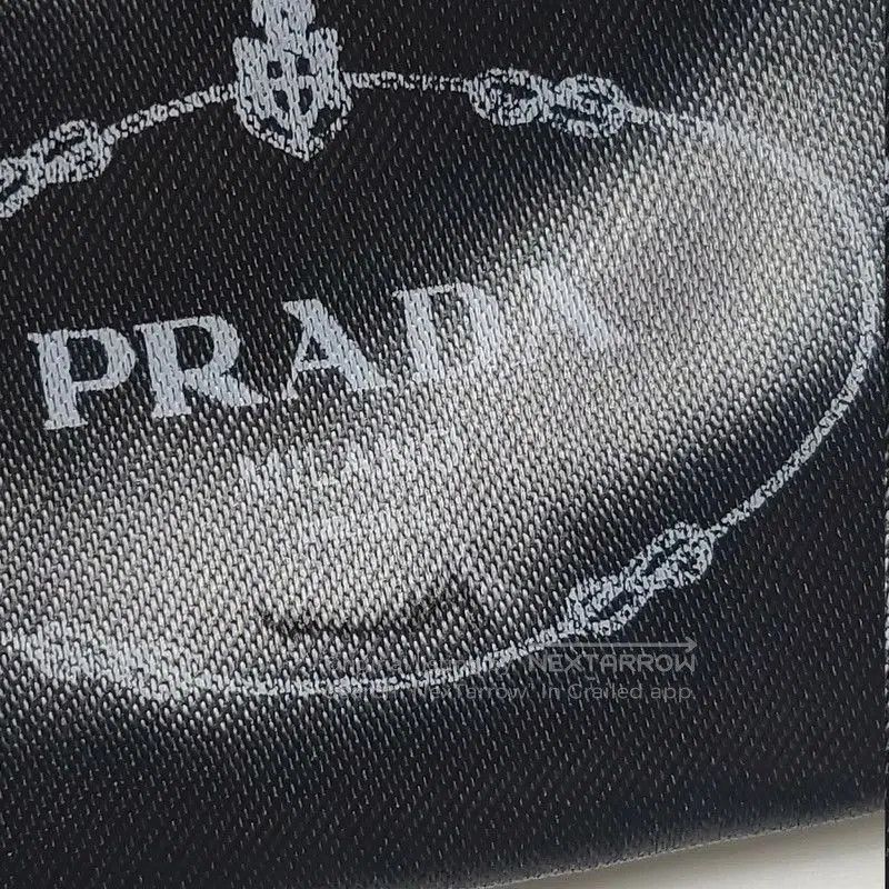 Prada Prada Black Cashmere Logo Scarf. Size ONE SIZE - 5 Thumbnail