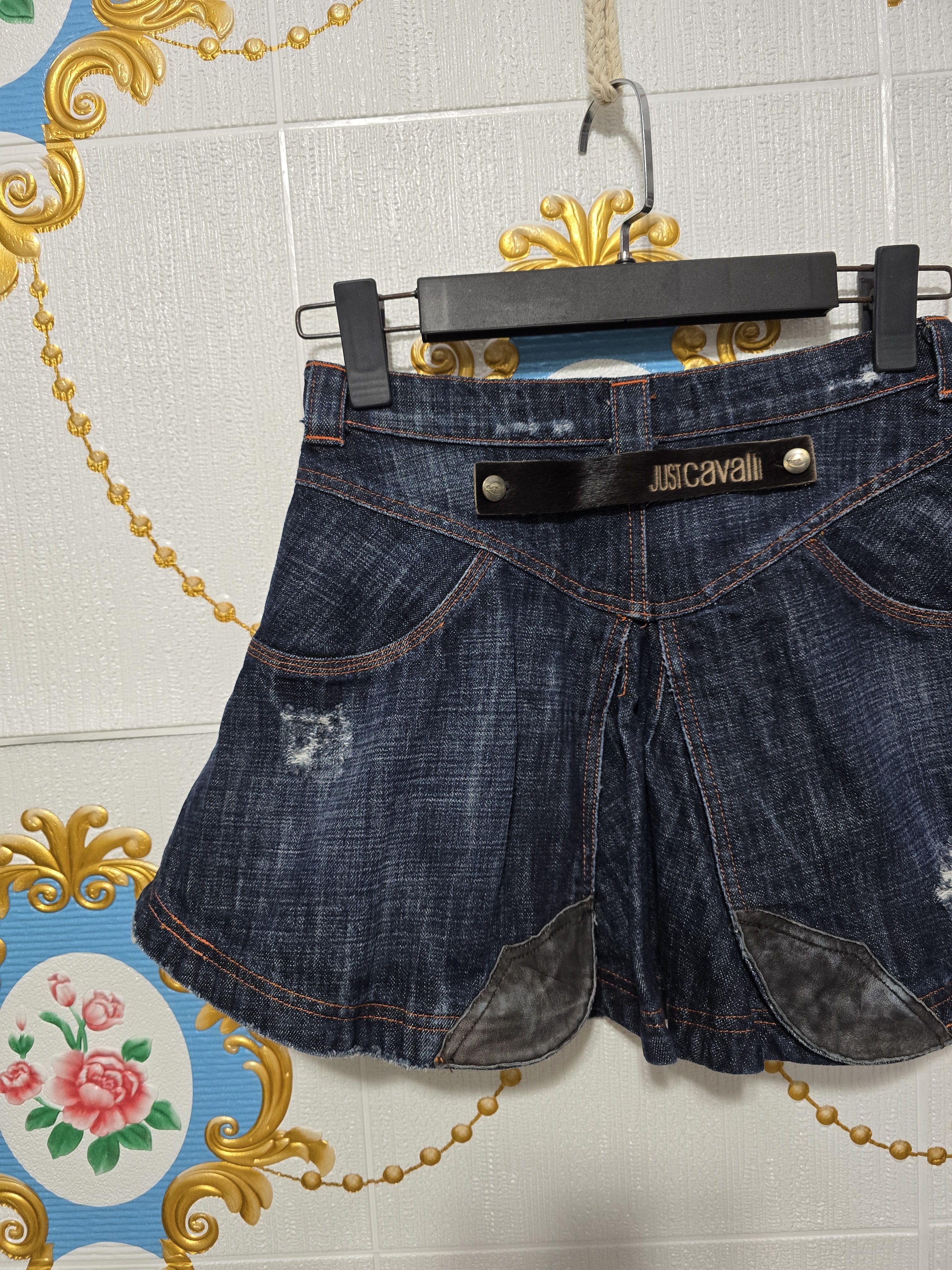 Just Cavalli JUST CAVALLI mini skirt Women VINTAGE very rare. Like new Size 28" / US 6 / IT 42 - 10 Thumbnail