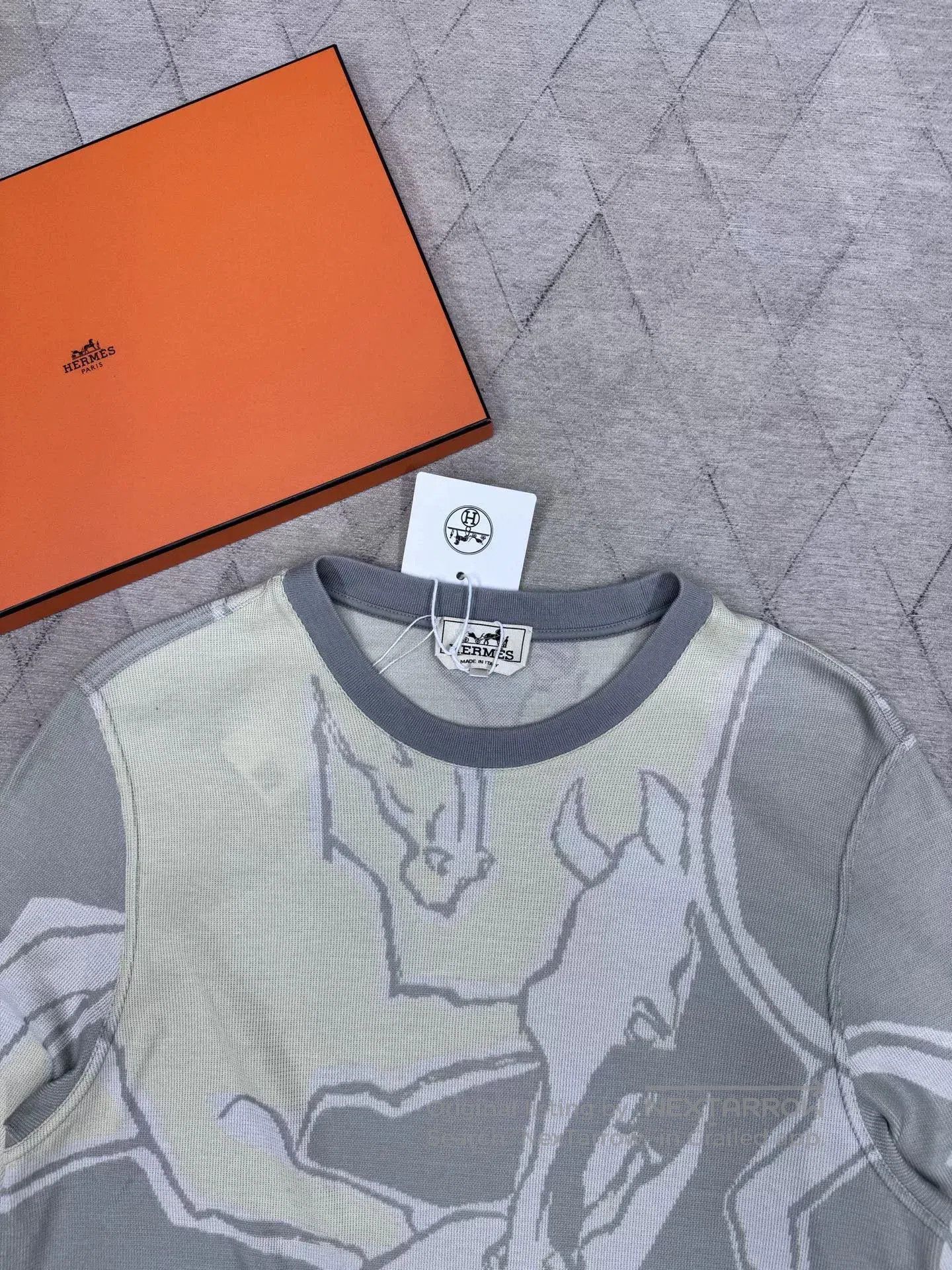 Hermes Hermes Spring Summer Horse Knit T-shirt. Size US M / EU 48-50 / 2 - 2 Thumbnail