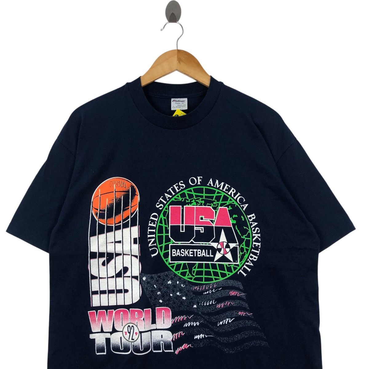 Vintage Vintage USA BASKETBALL World Tour 92 Nba Tee Shirt Size XL Size US XL / EU 56 / 4 - 2 Thumbnail