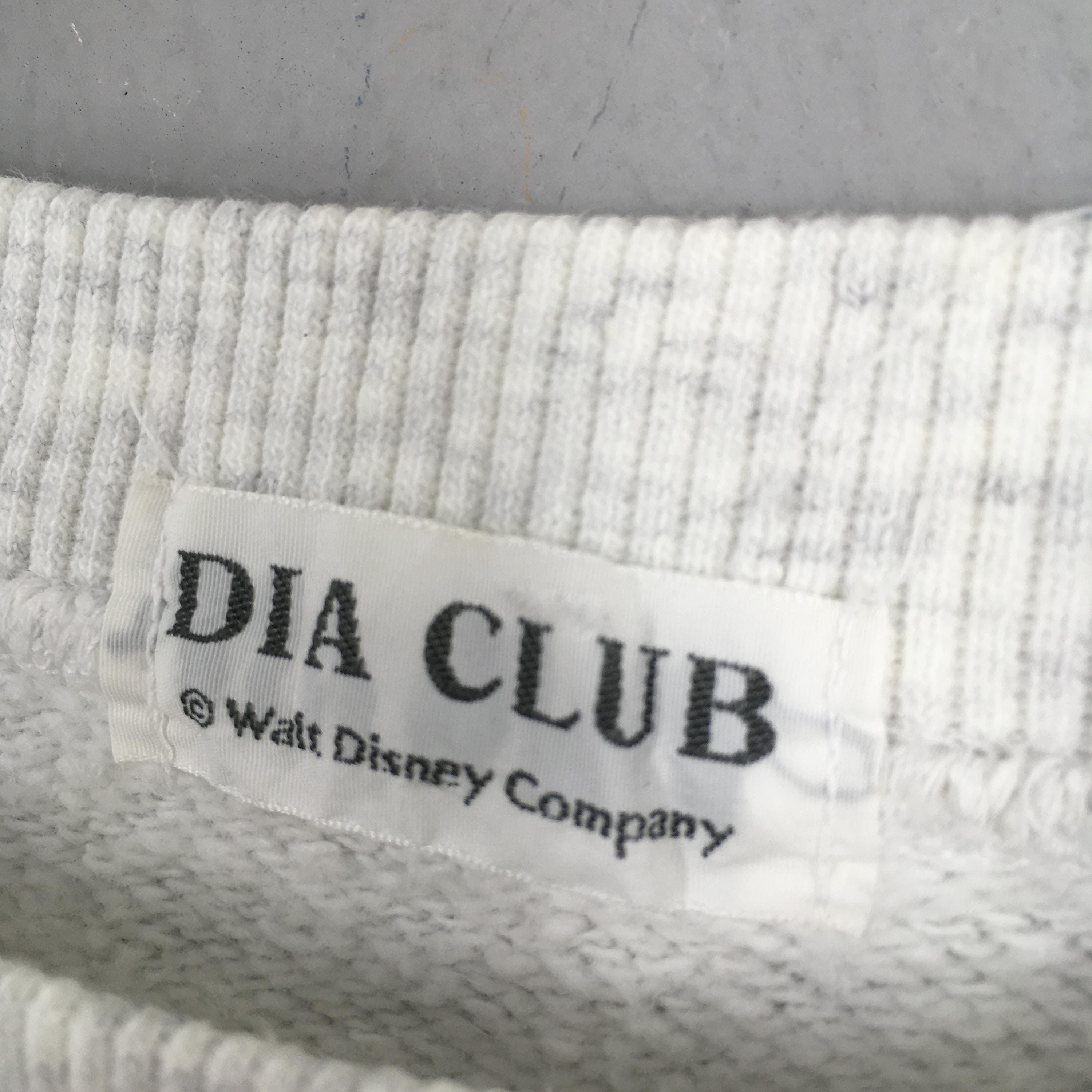 Disney × Vintage Vintage Winnie The Pooh Sweatshirt Medium Size US M / EU 48-50 / 2 - 5 Thumbnail
