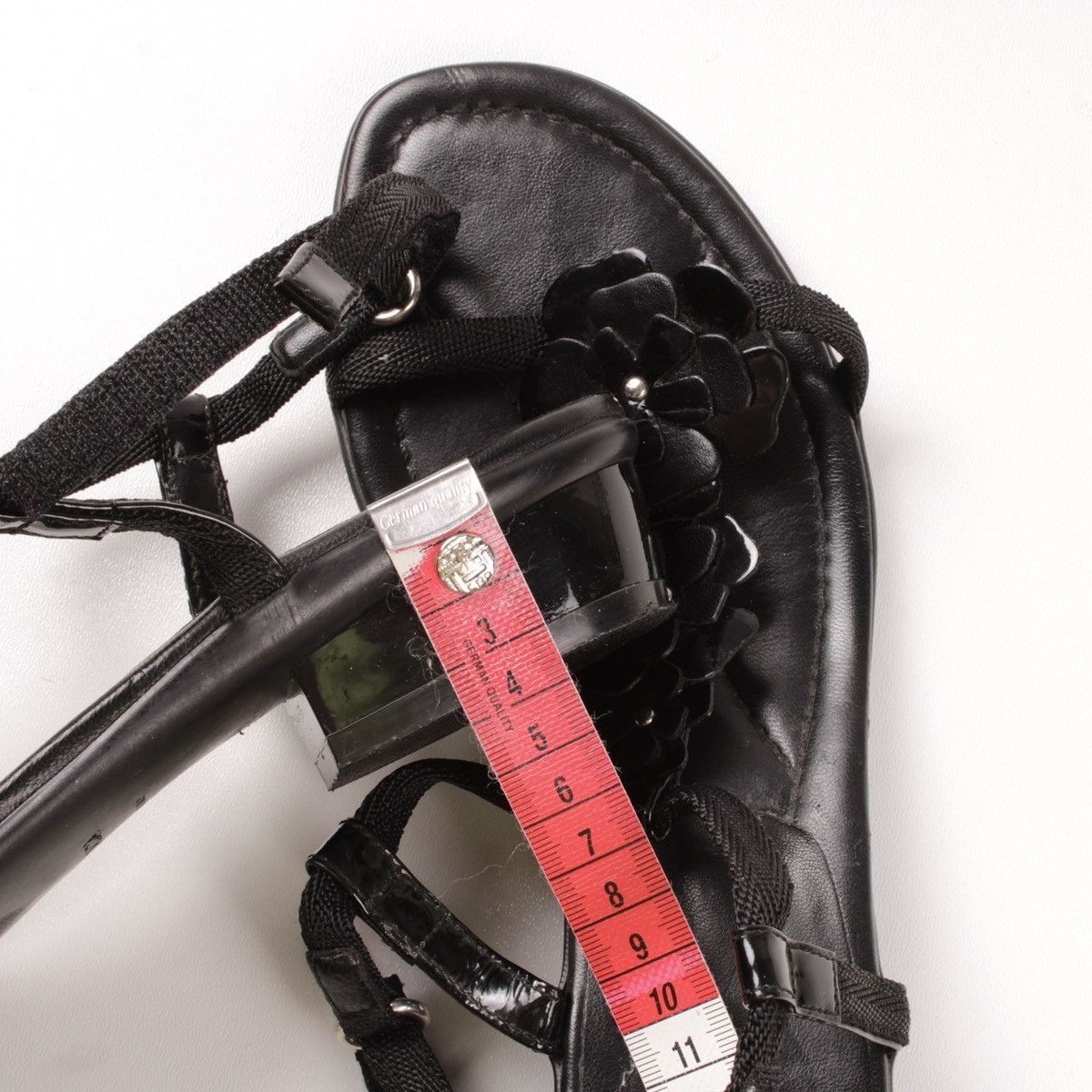 Prada Authentic Prada Black Patent Leather Floral Sandals Size US 9.5 / IT 39.5 - 19 Thumbnail